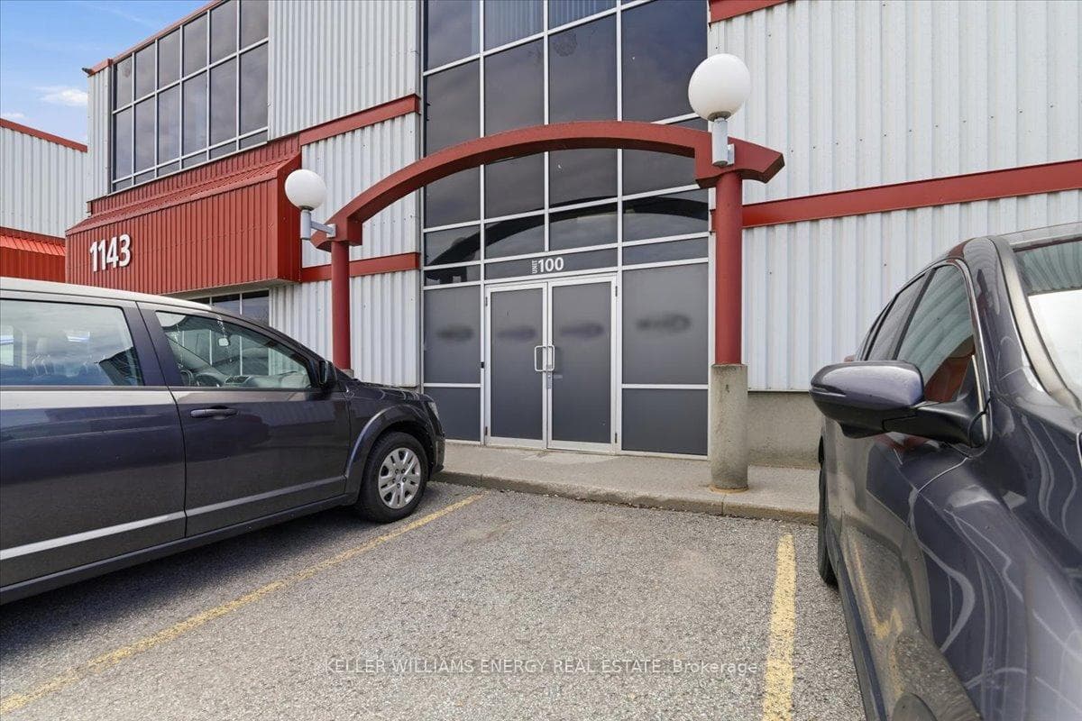 1143 Wentworth Street Unit 100 photo 3