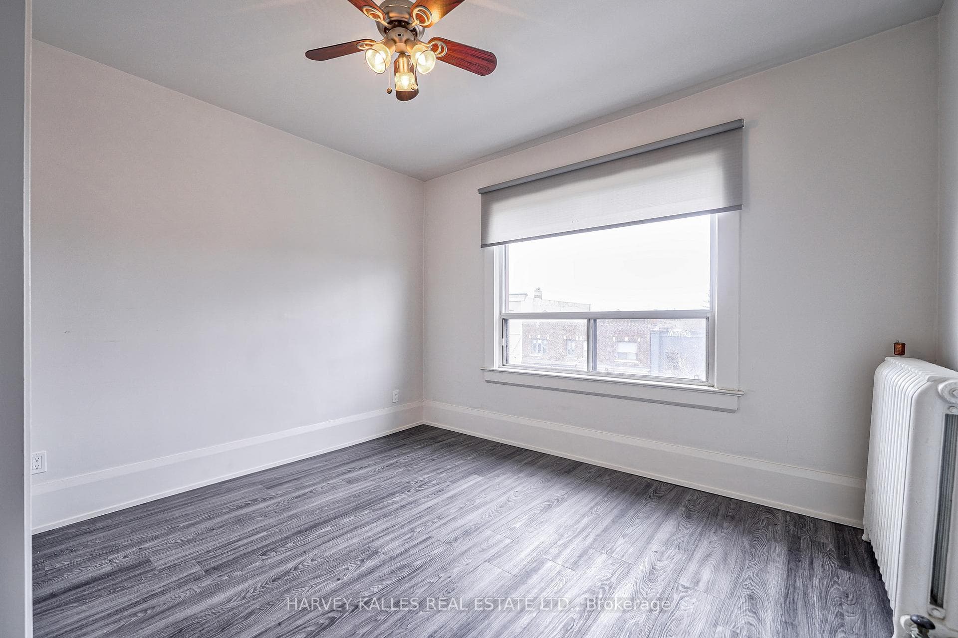 1074 St Clair Avenue Unit 4 photo 28