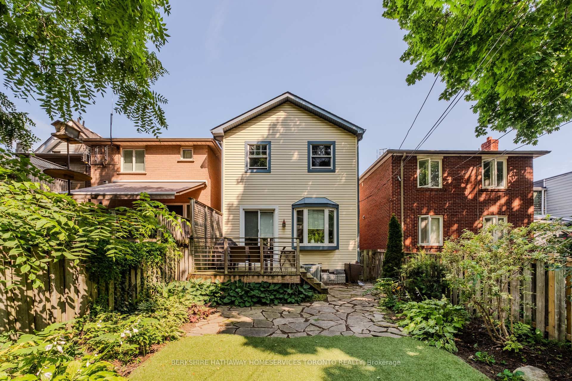 15 Battenberg Avenue photo 21