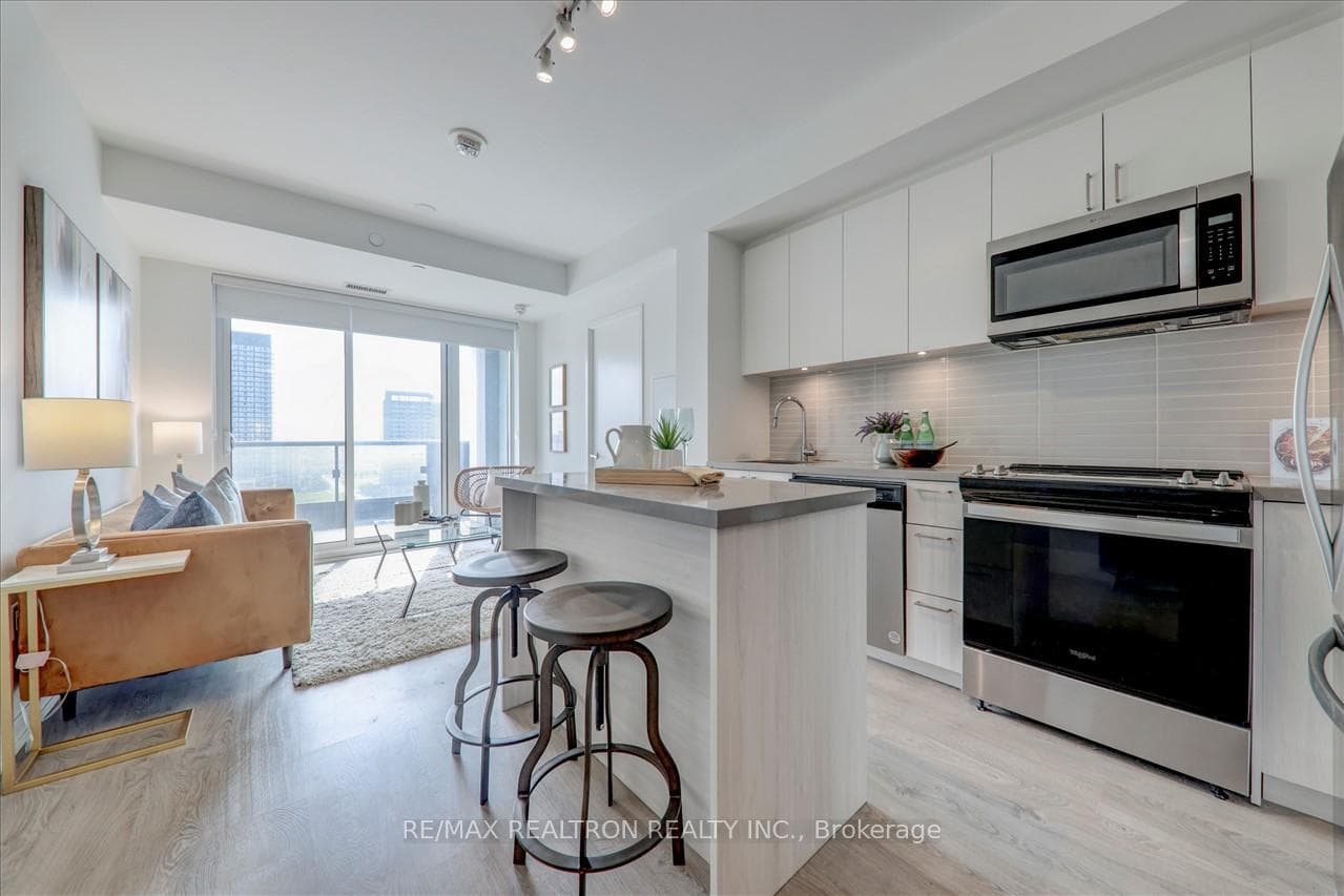8868 Yonge Street Unit 1505E photo 14