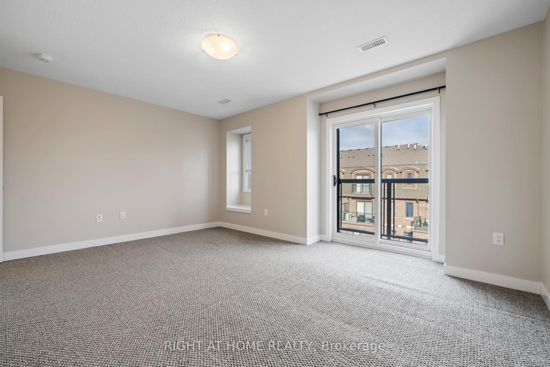 445 Ontario Street Unit 56 photo 13
