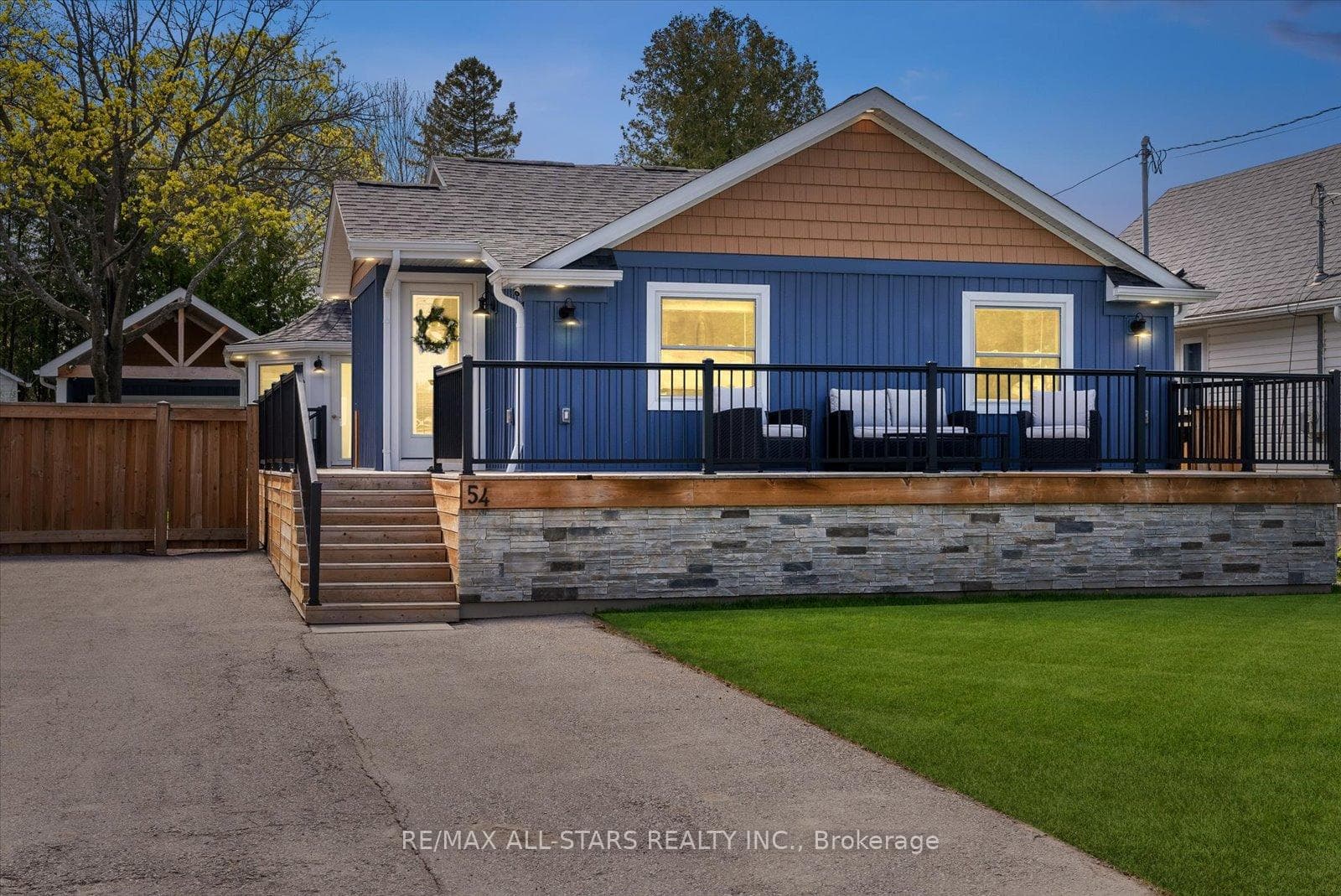 54 Franklin Beach Road photo 1