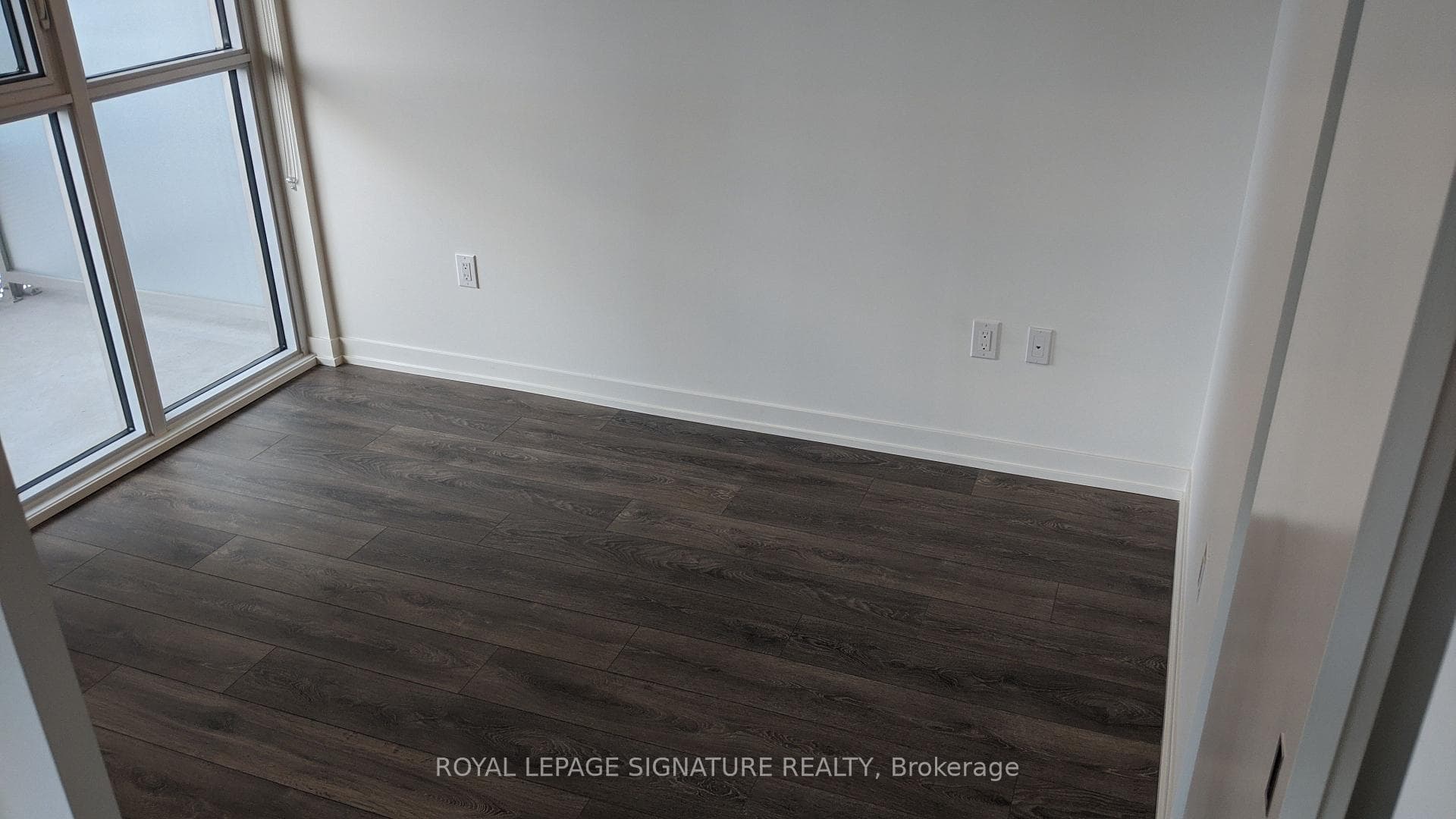 15 Lower Jarvis Street Unit 515 photo 5