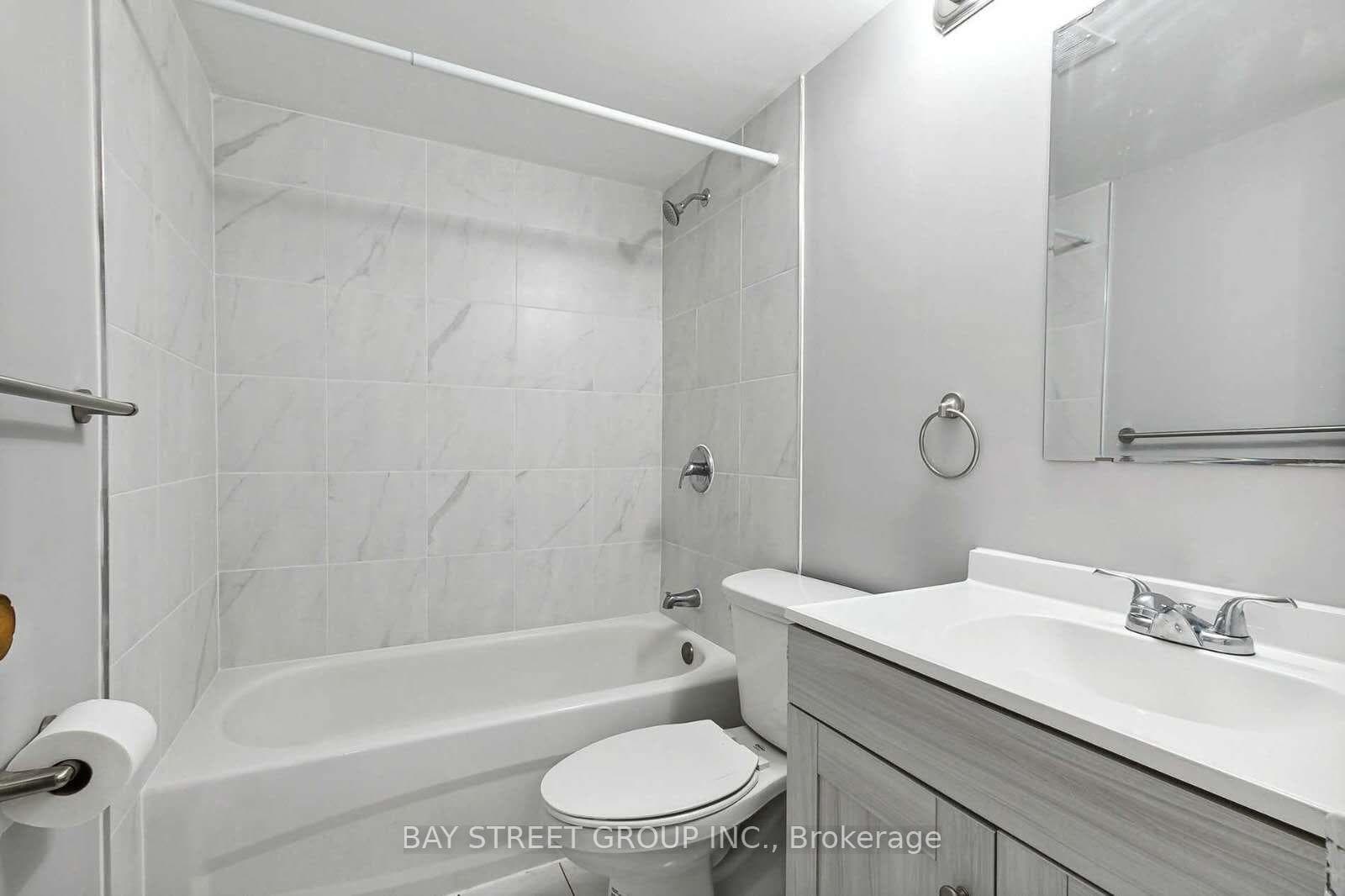 1250 Bridletowne Circle Unit 1006 photo 17