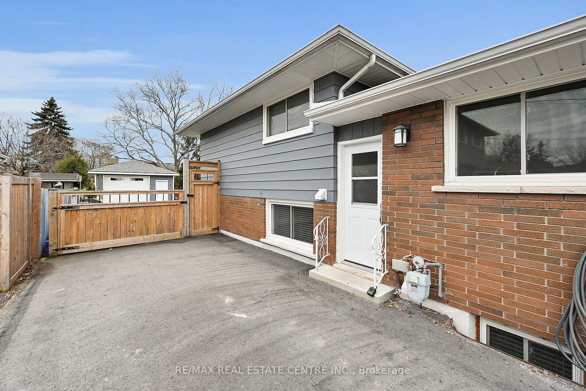 28 Cypress Street photo 2