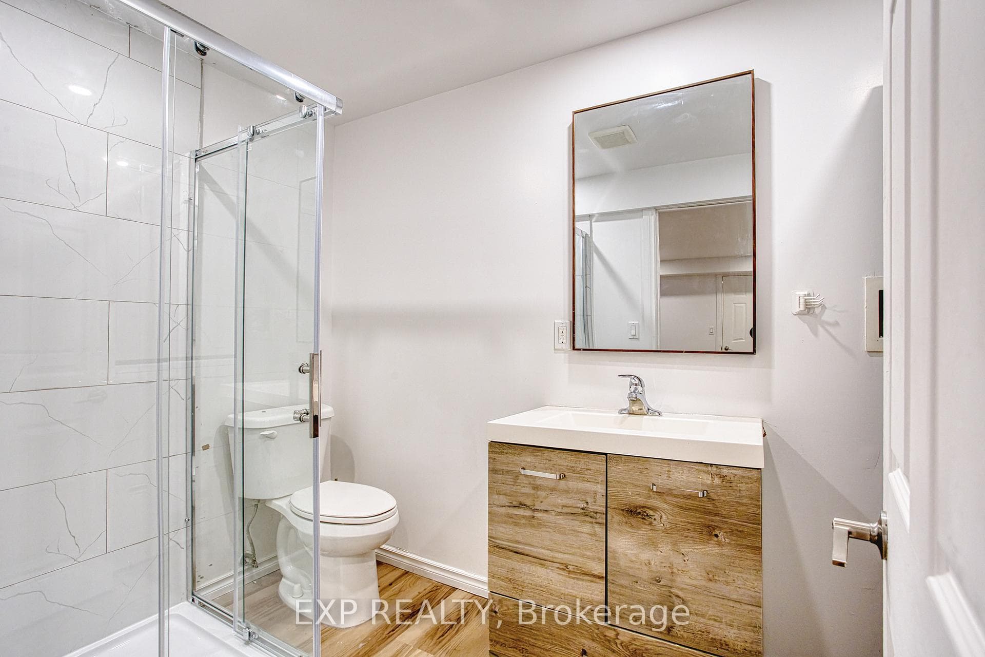 Bathroom/Laundry