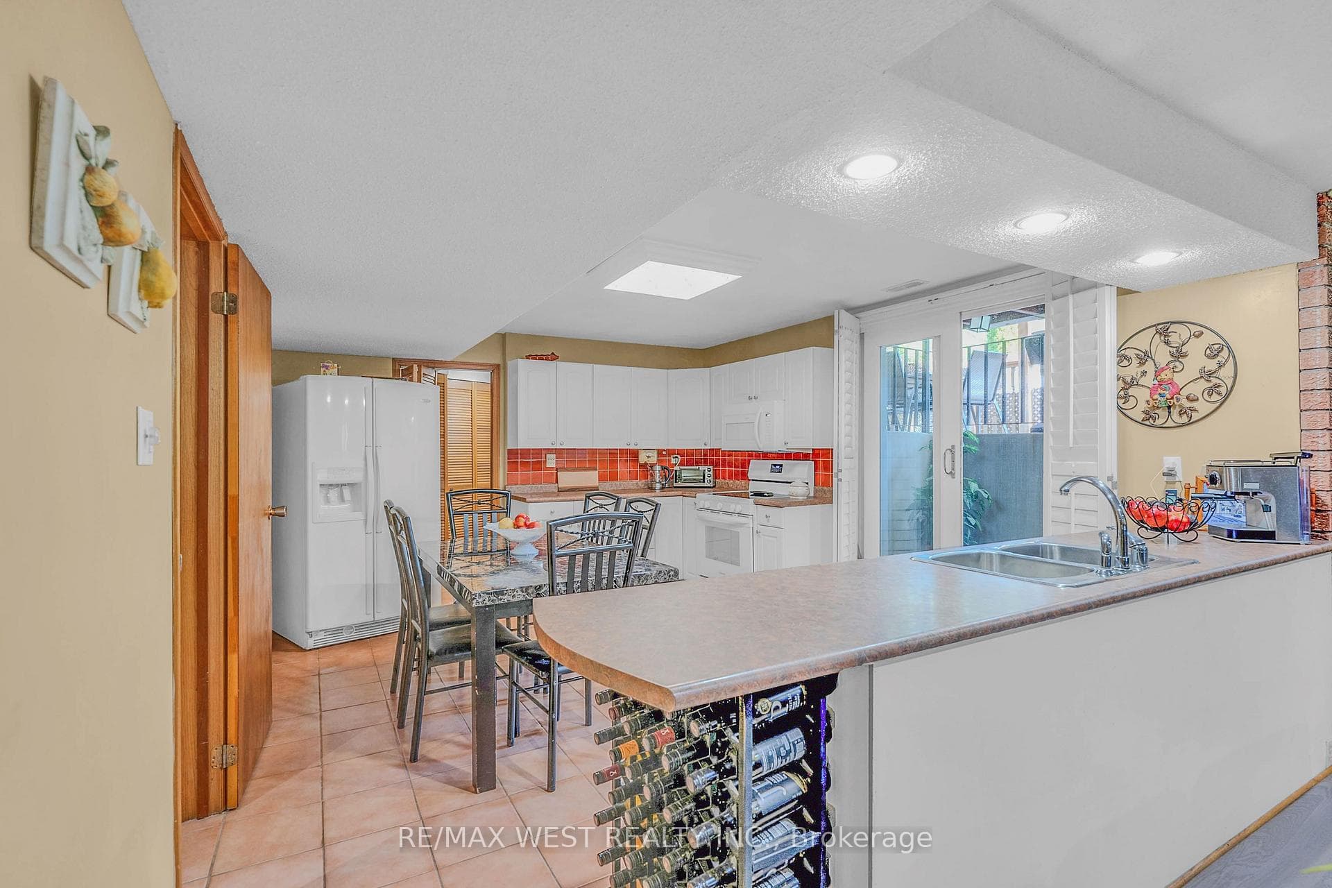 2nd Kitchen in Basement