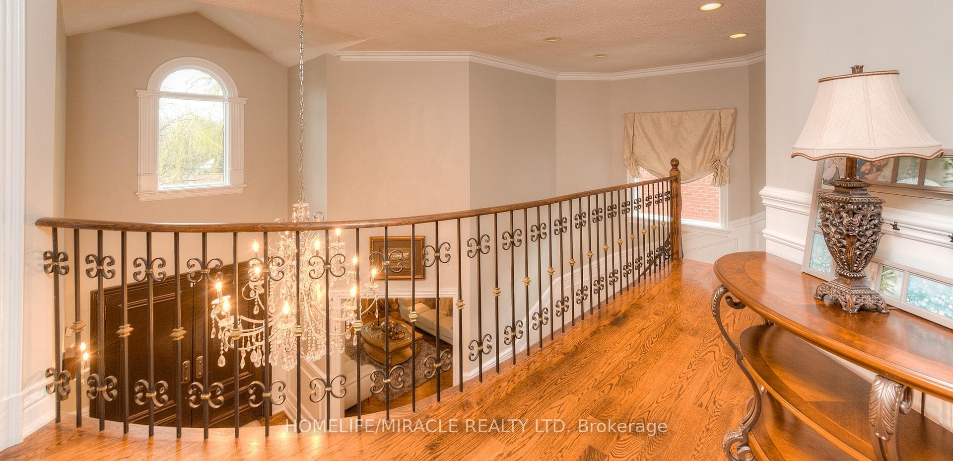 168 Beverley Glen Boulevard photo 9