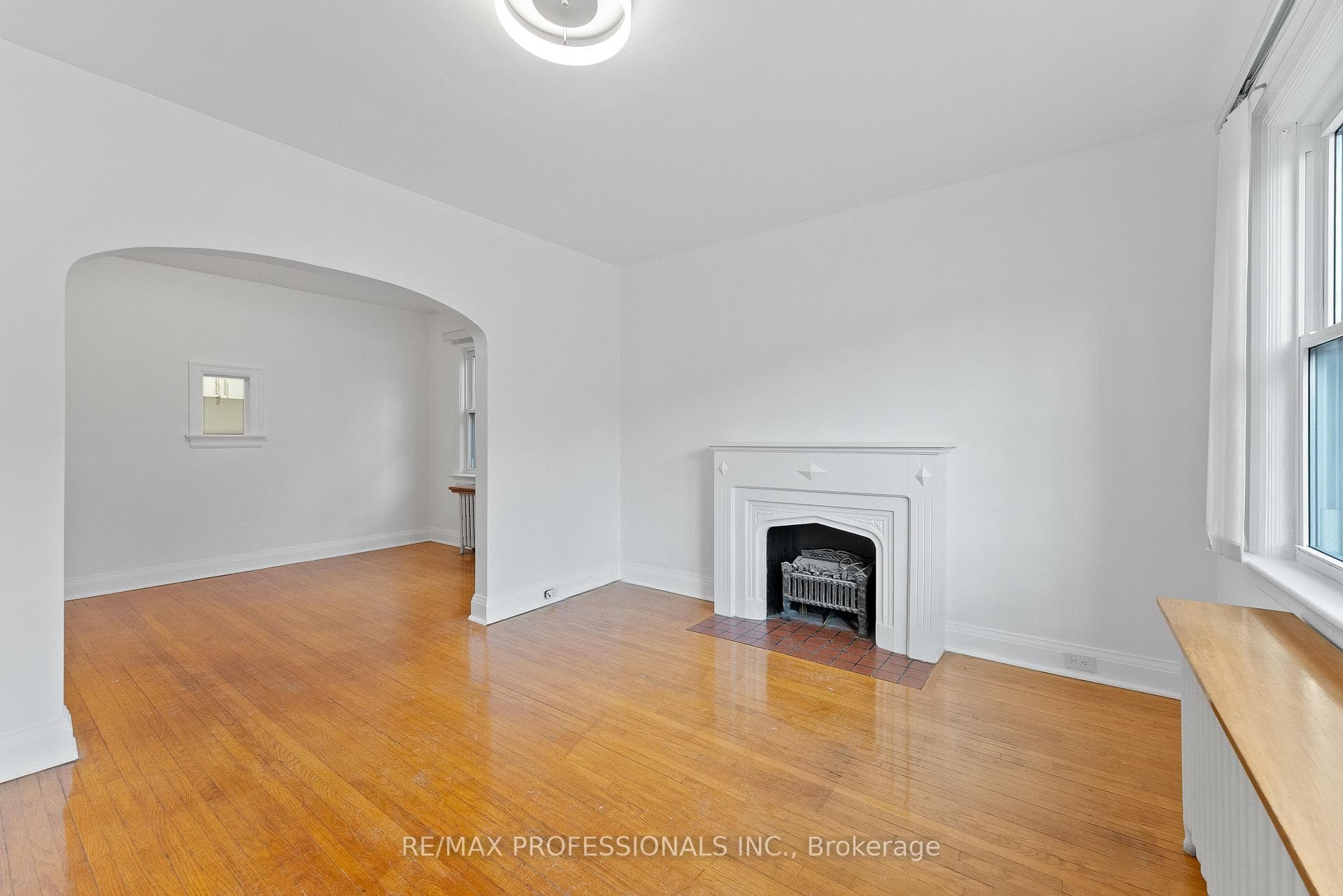 310 Jane Street Unit MAIN photo 7