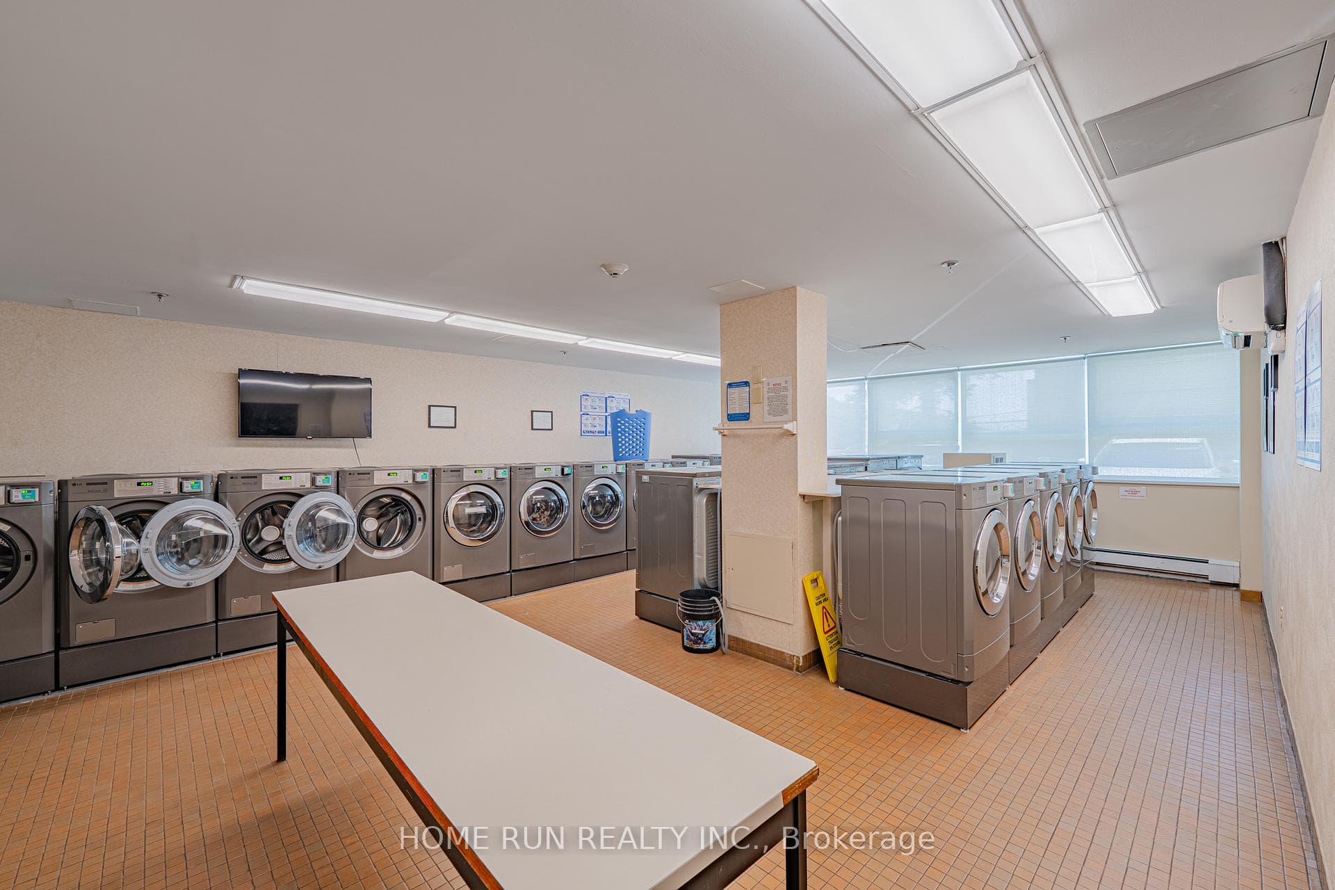 555 BRITTANY Drive Unit 1111 photo 17