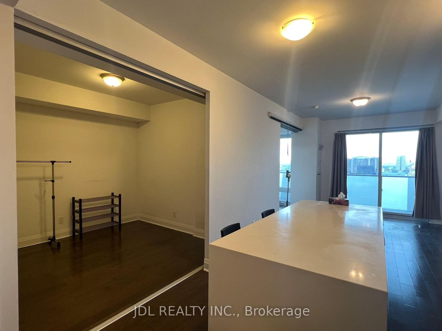 65 St Mary Street Unit 1506 photo 5