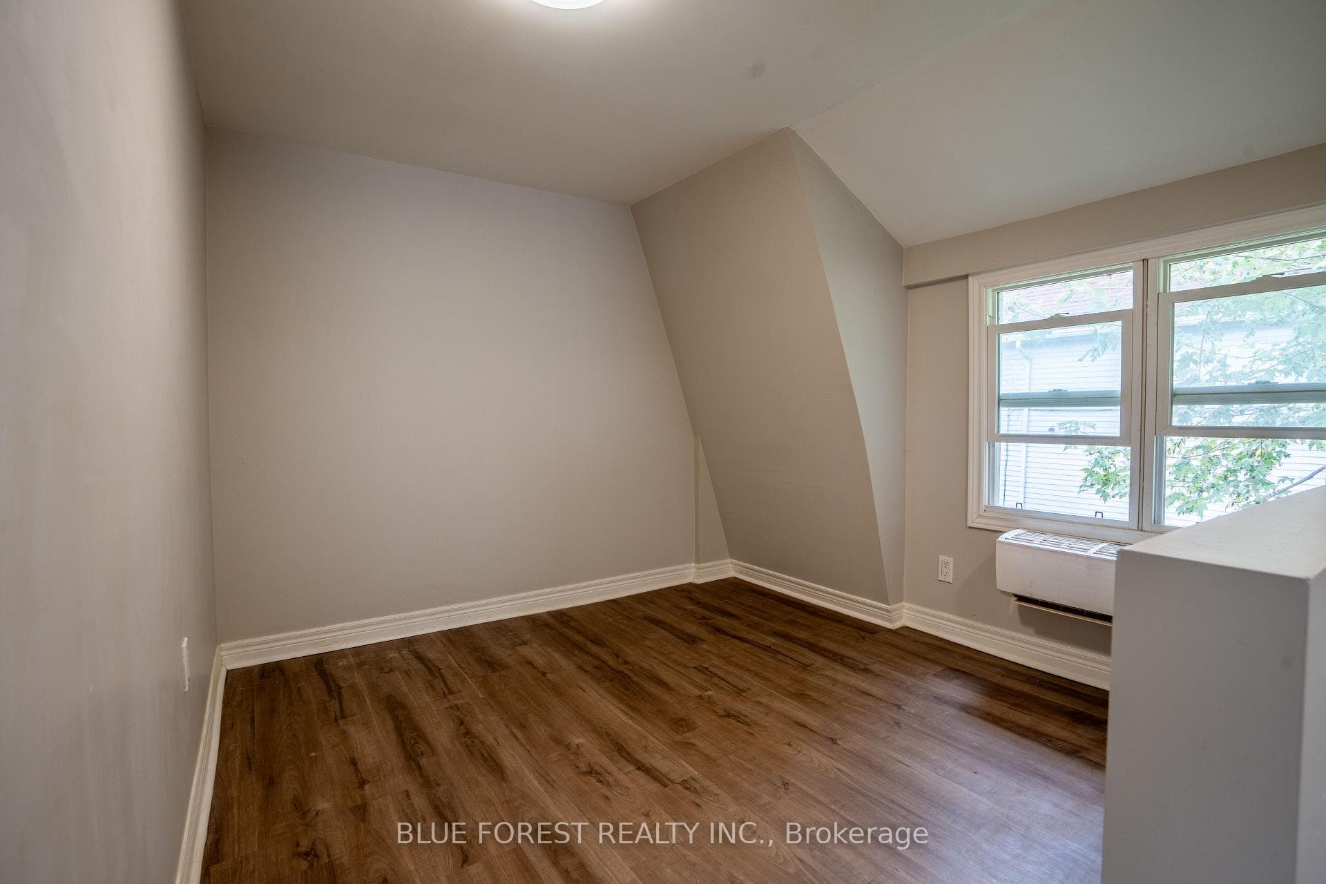 171 Raleigh Street photo 11