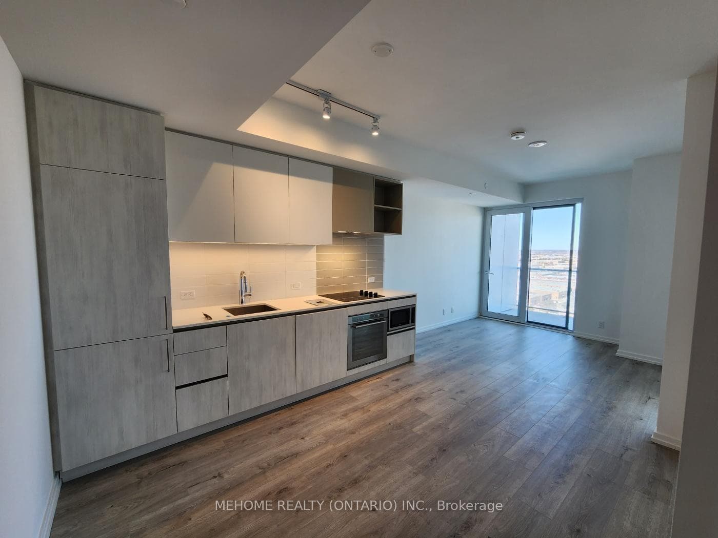 1000 Portage Parkway Unit 1601 photo 11