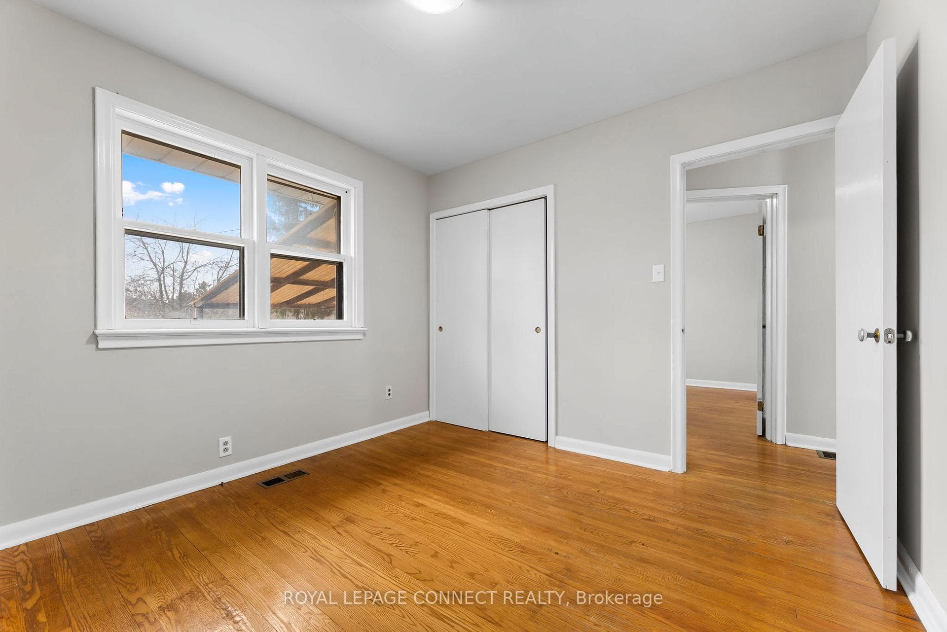 32 Elm Street photo 12