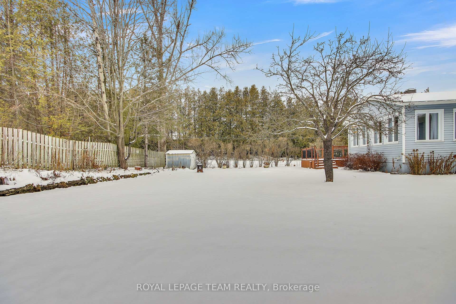 1798 Manotick Station Road photo 35