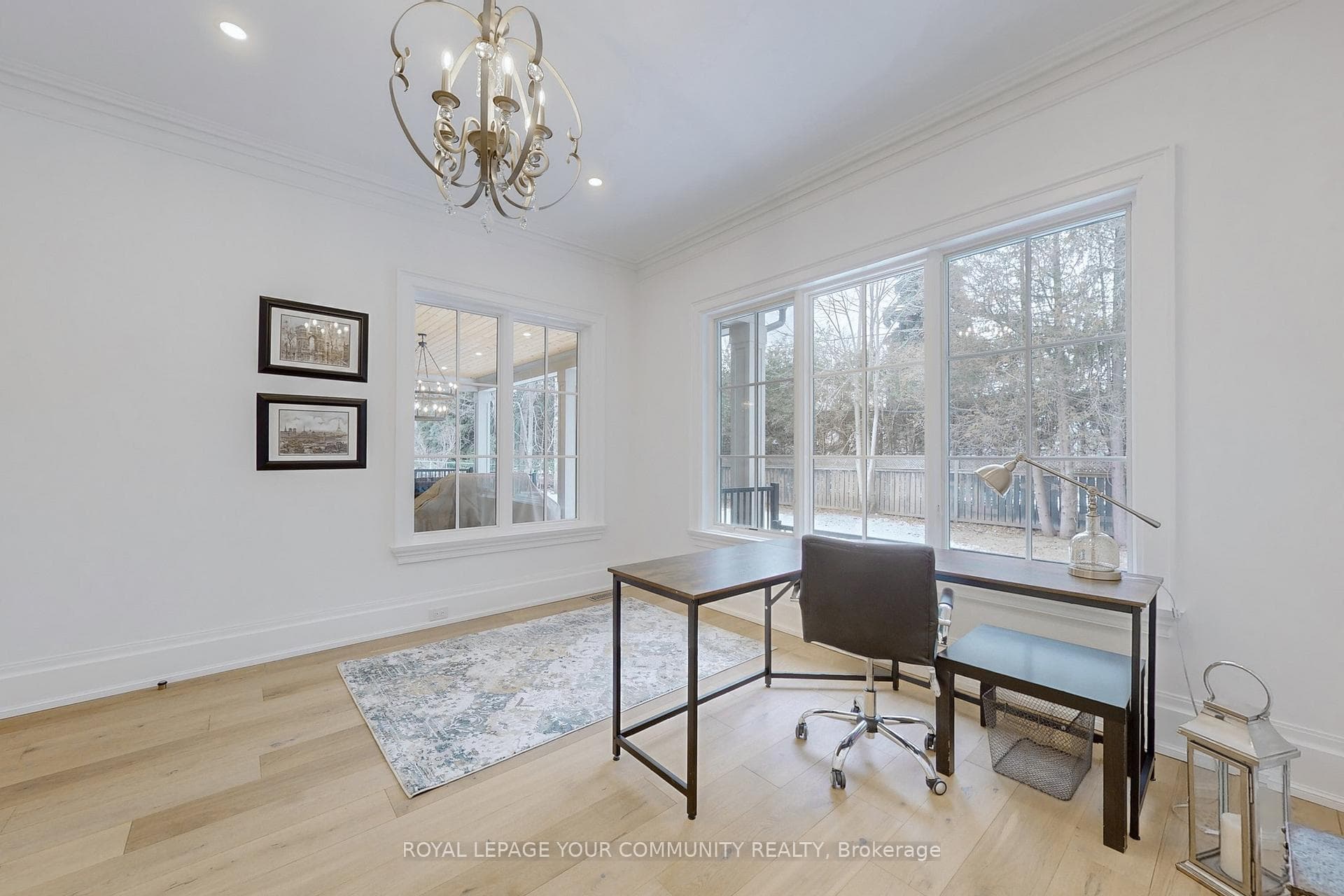 1427 Lakeshore Road photo 15