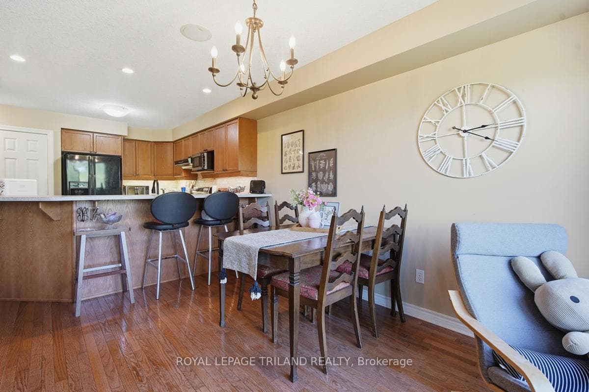 600 Hyde Park Road Unit 127 photo 11