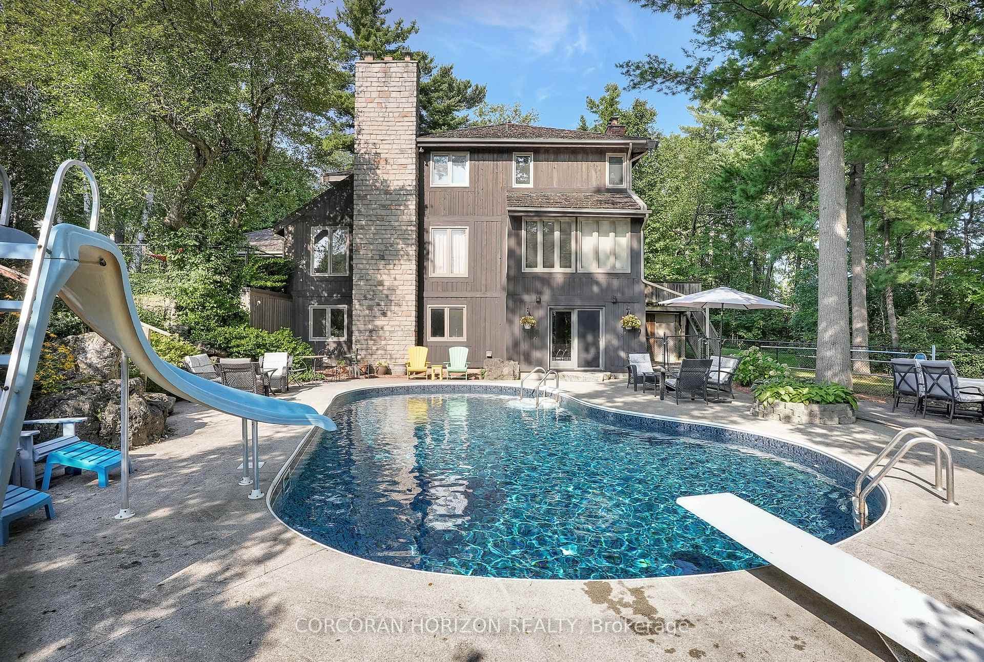 250 McLaren Road photo 38