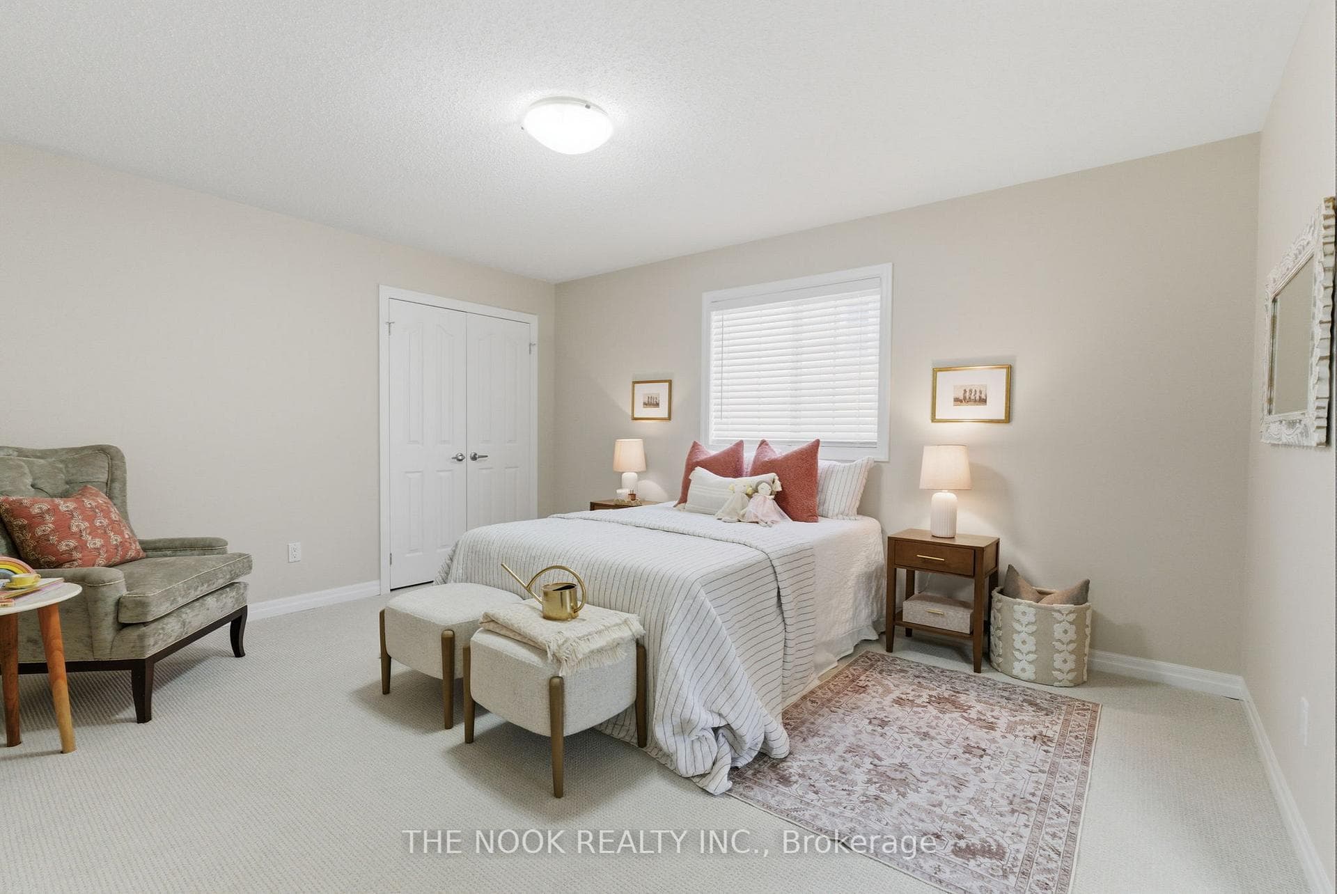 926 Red Deer Avenue photo 42