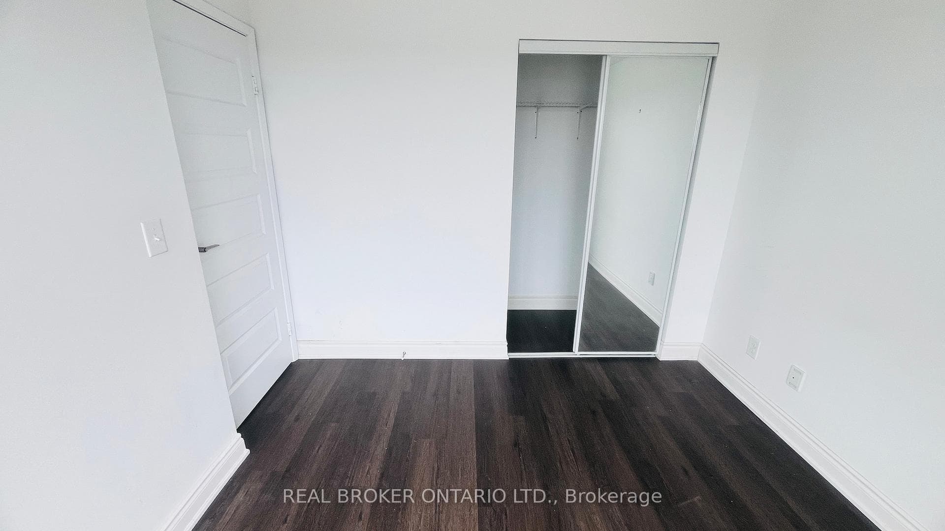 Mirrored Closet
