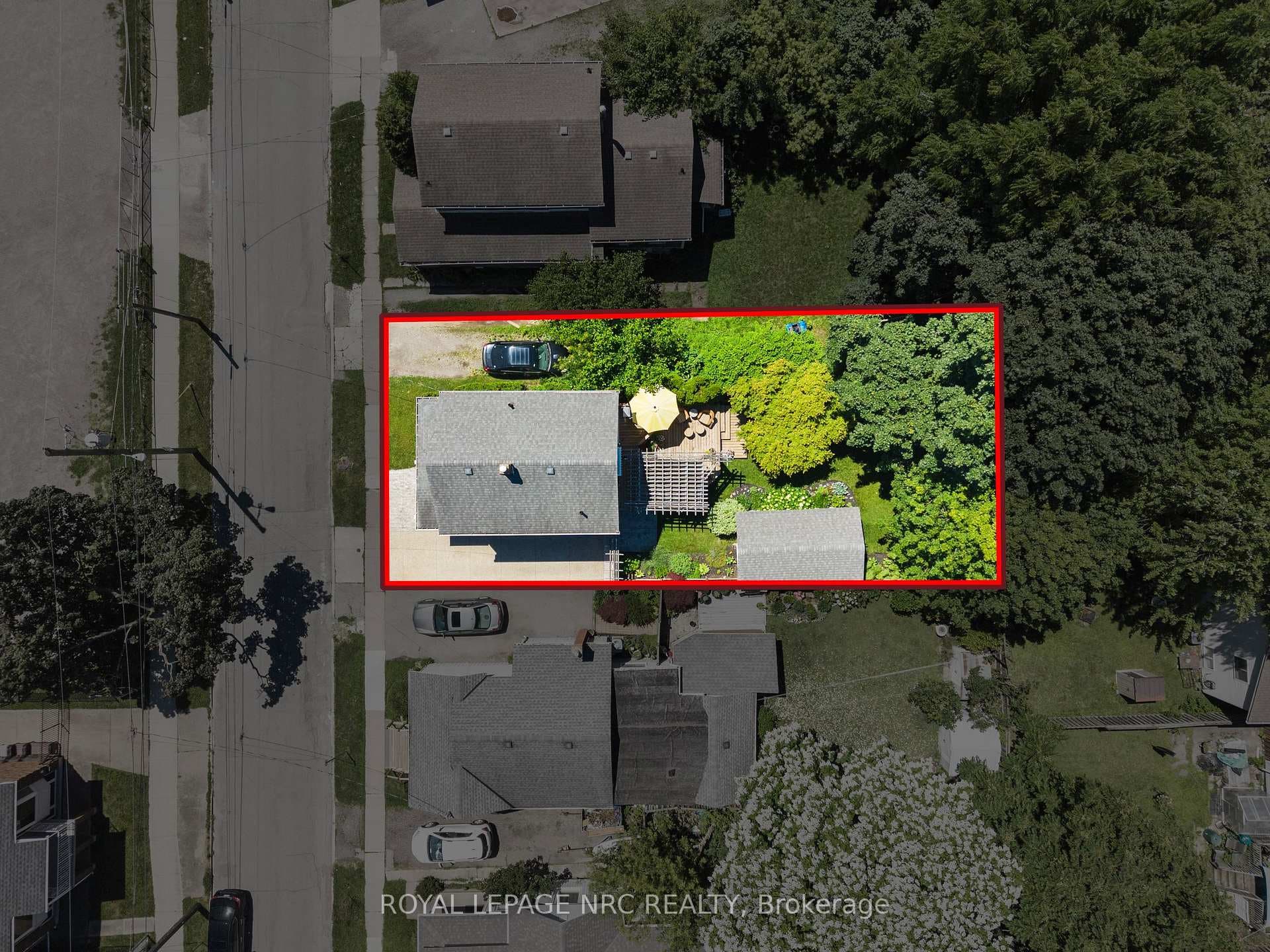 5 Greenlaw Place photo 42
