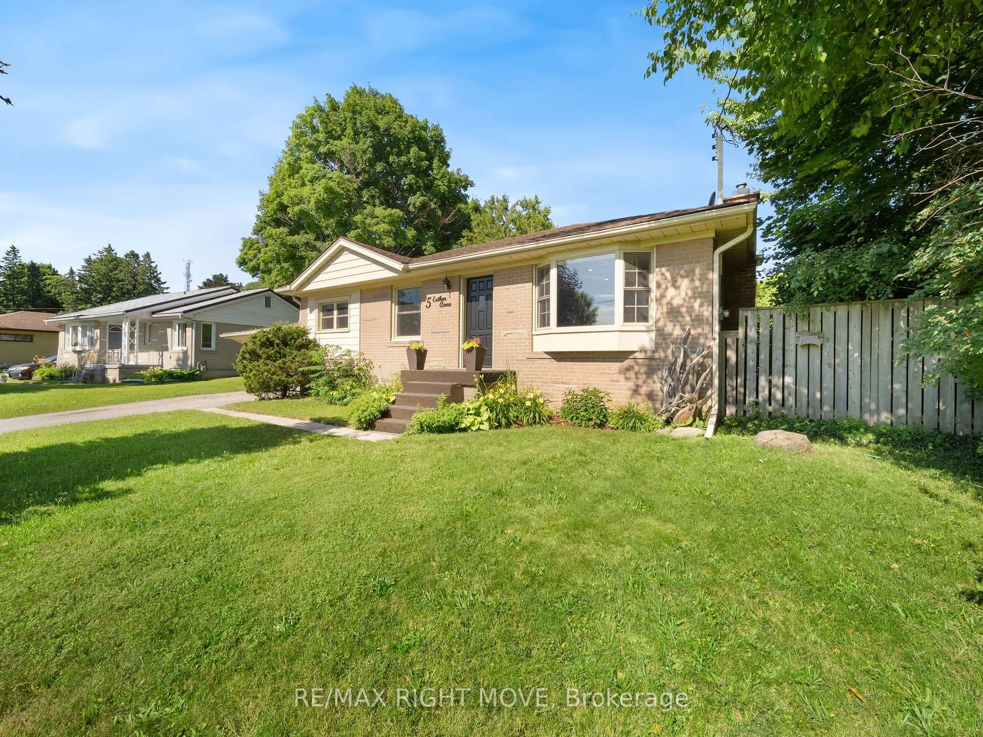 5 Esther Anne Drive photo 2
