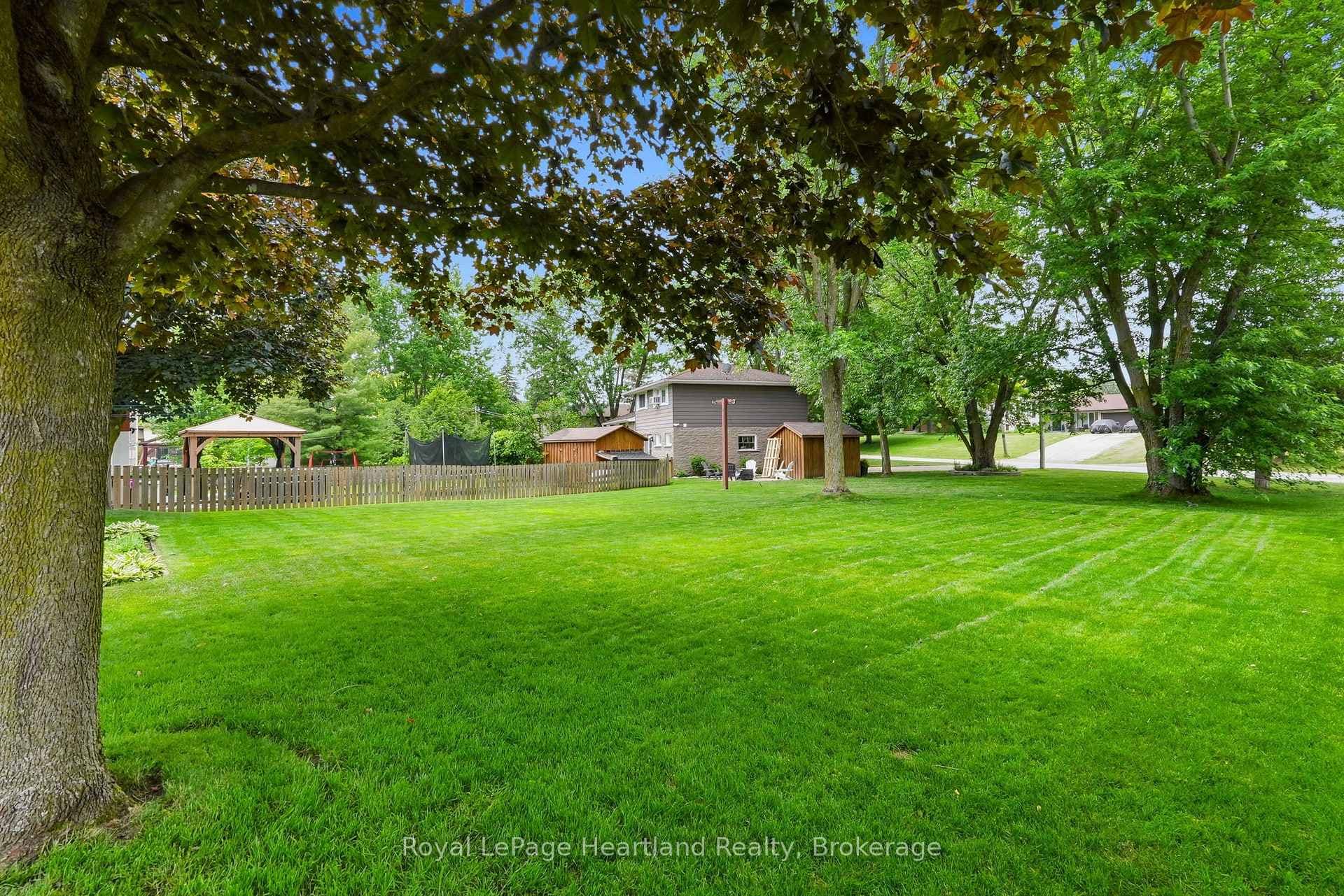 265 Thomas Street photo 30