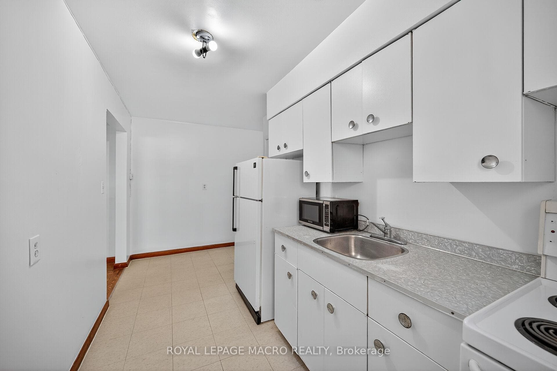 5 Applewood Avenue Unit 1 photo 12