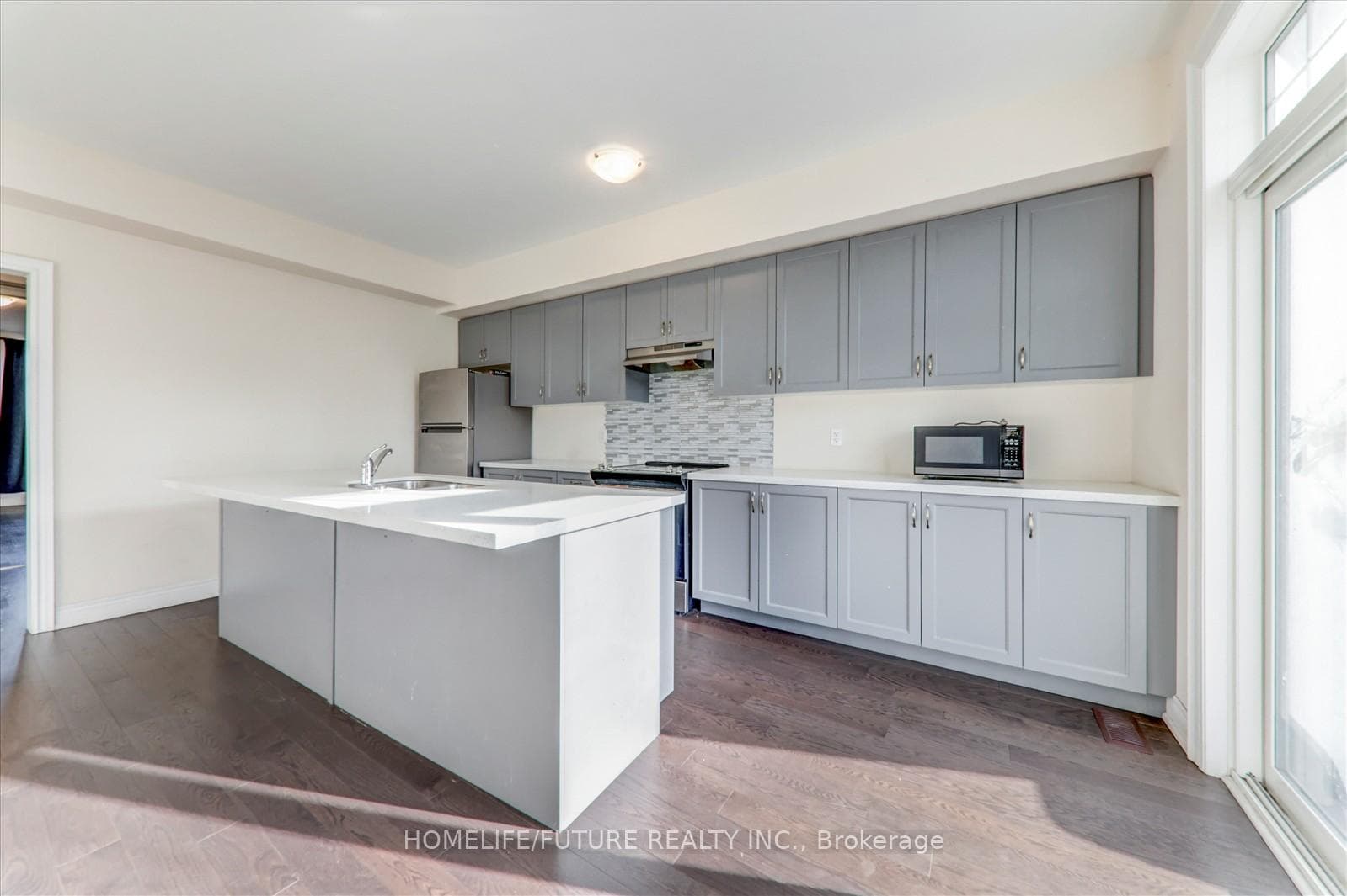 289 Kirkham Drive photo 13