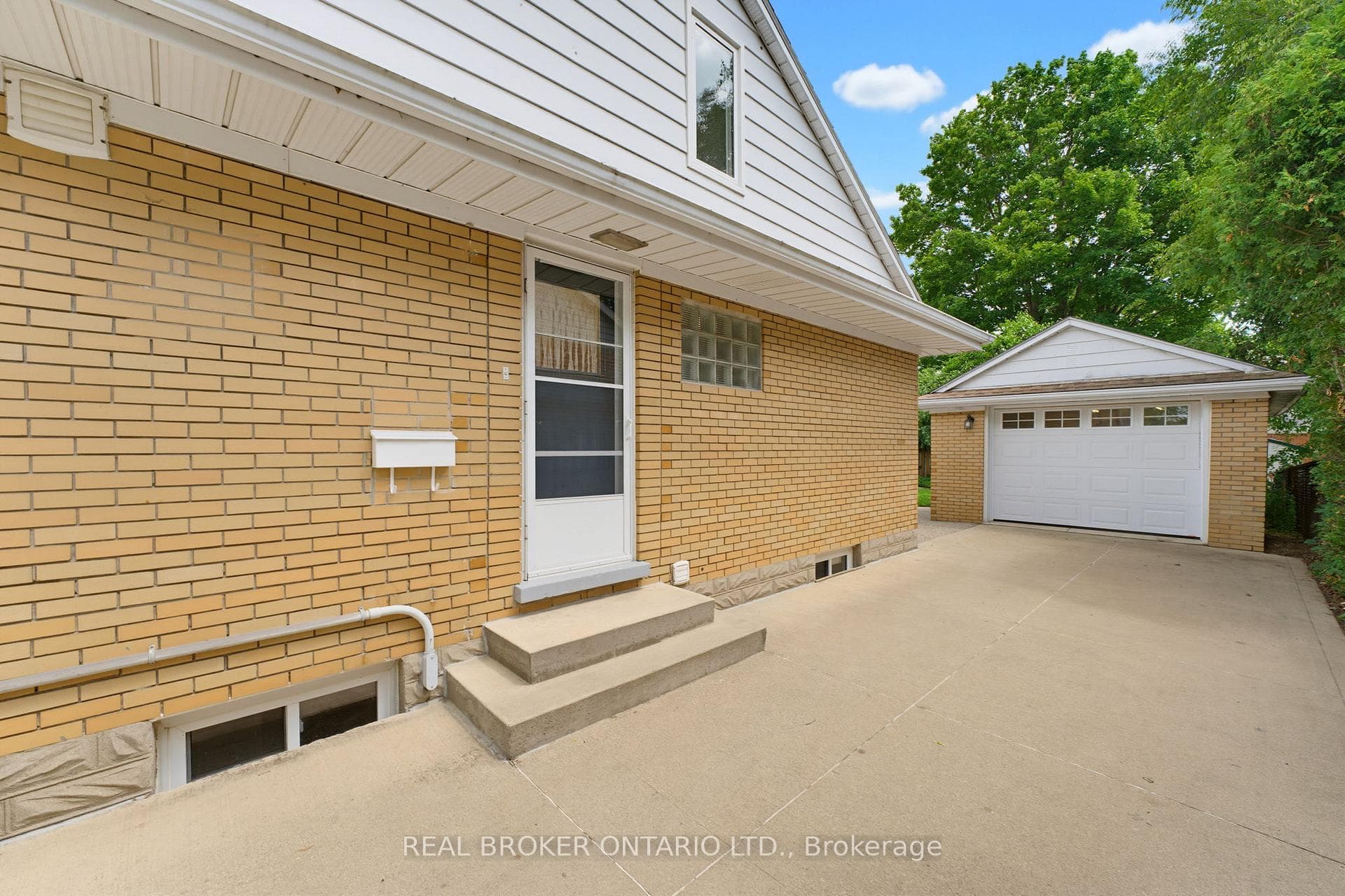 181 Rodney Street photo 33