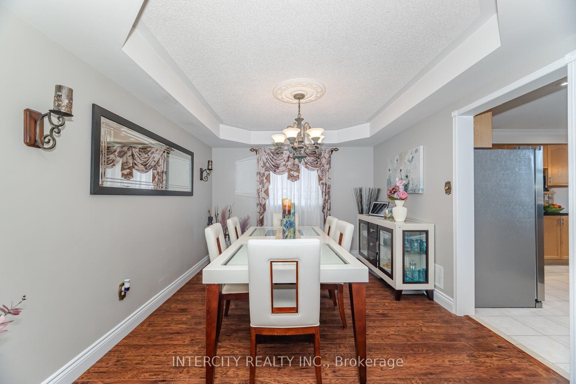 19 Aspenwood Trail photo 9