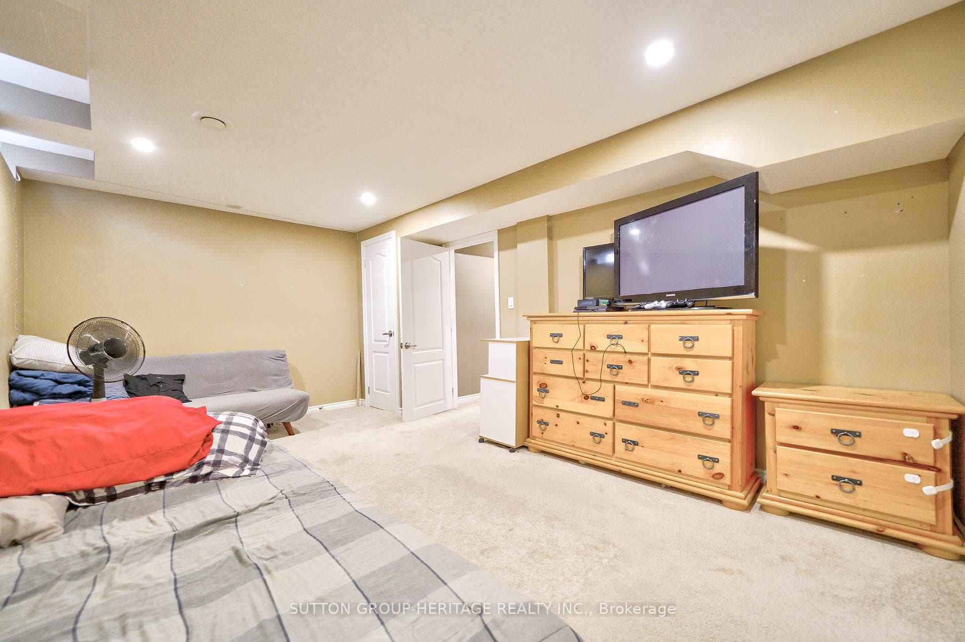 36 Weekes Drive photo 27