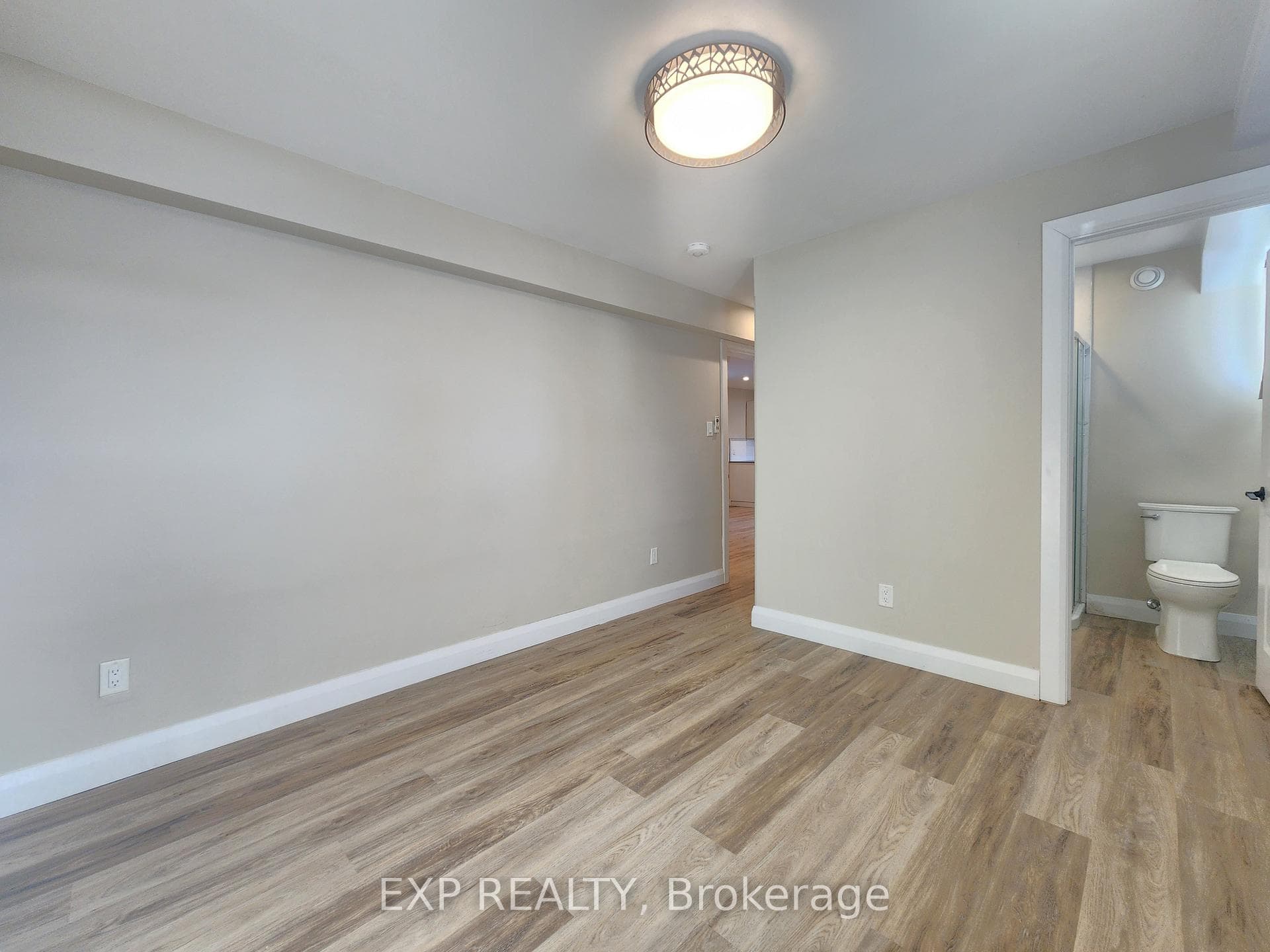 50 Fringewood Drive Unit 2 photo 16