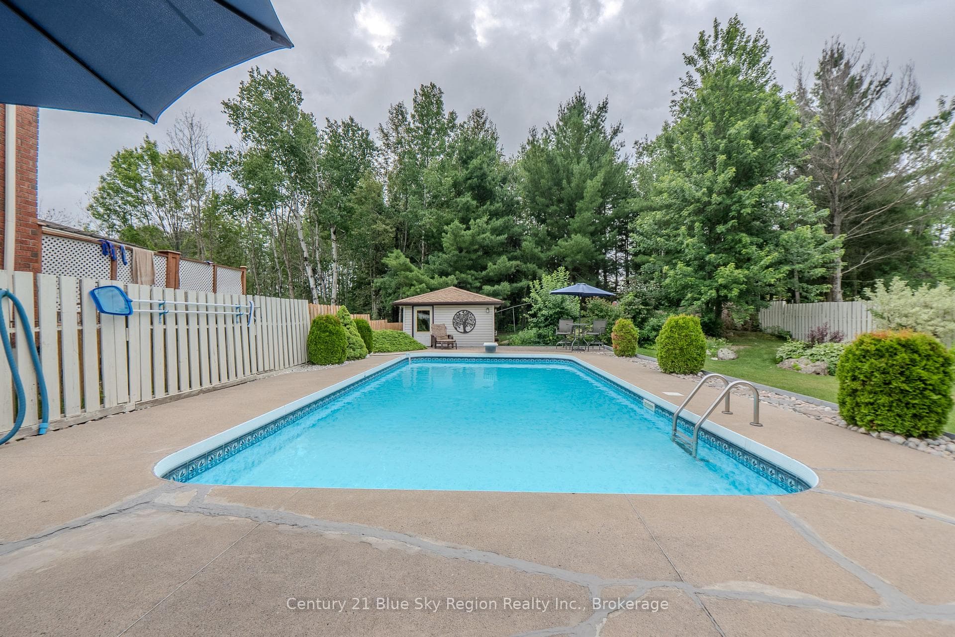 87 Labreche Drive photo 45