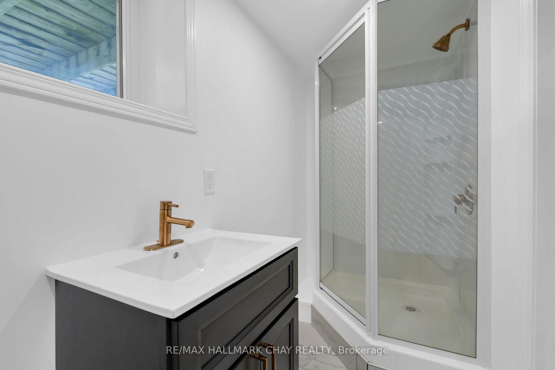 2514 St Amant Road photo 20