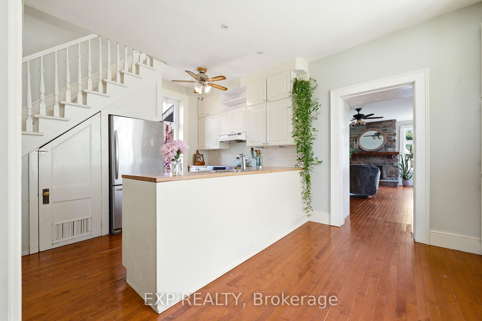 6 CRAWFORD Street photo 15