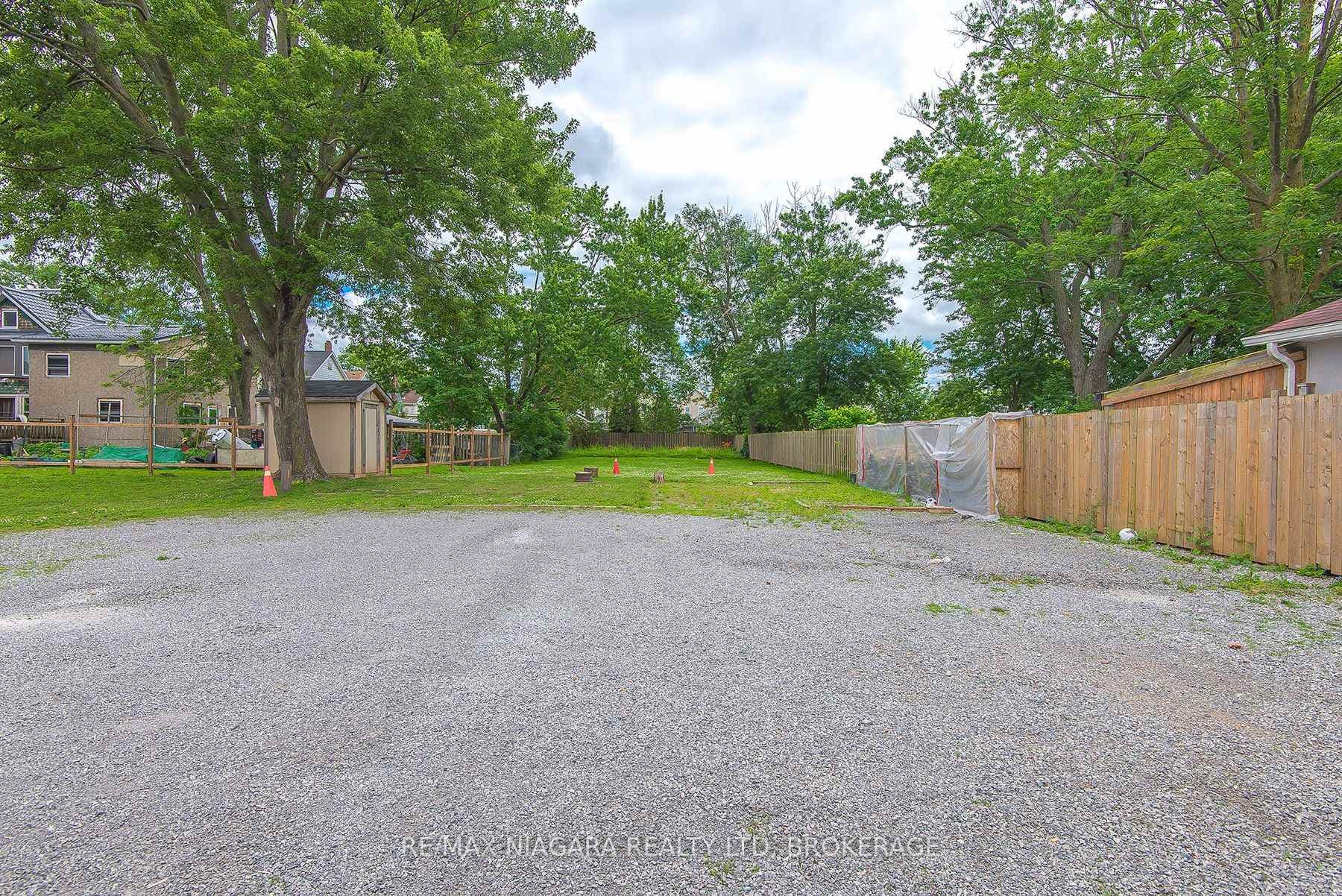 170 Hellems Avenue photo 42