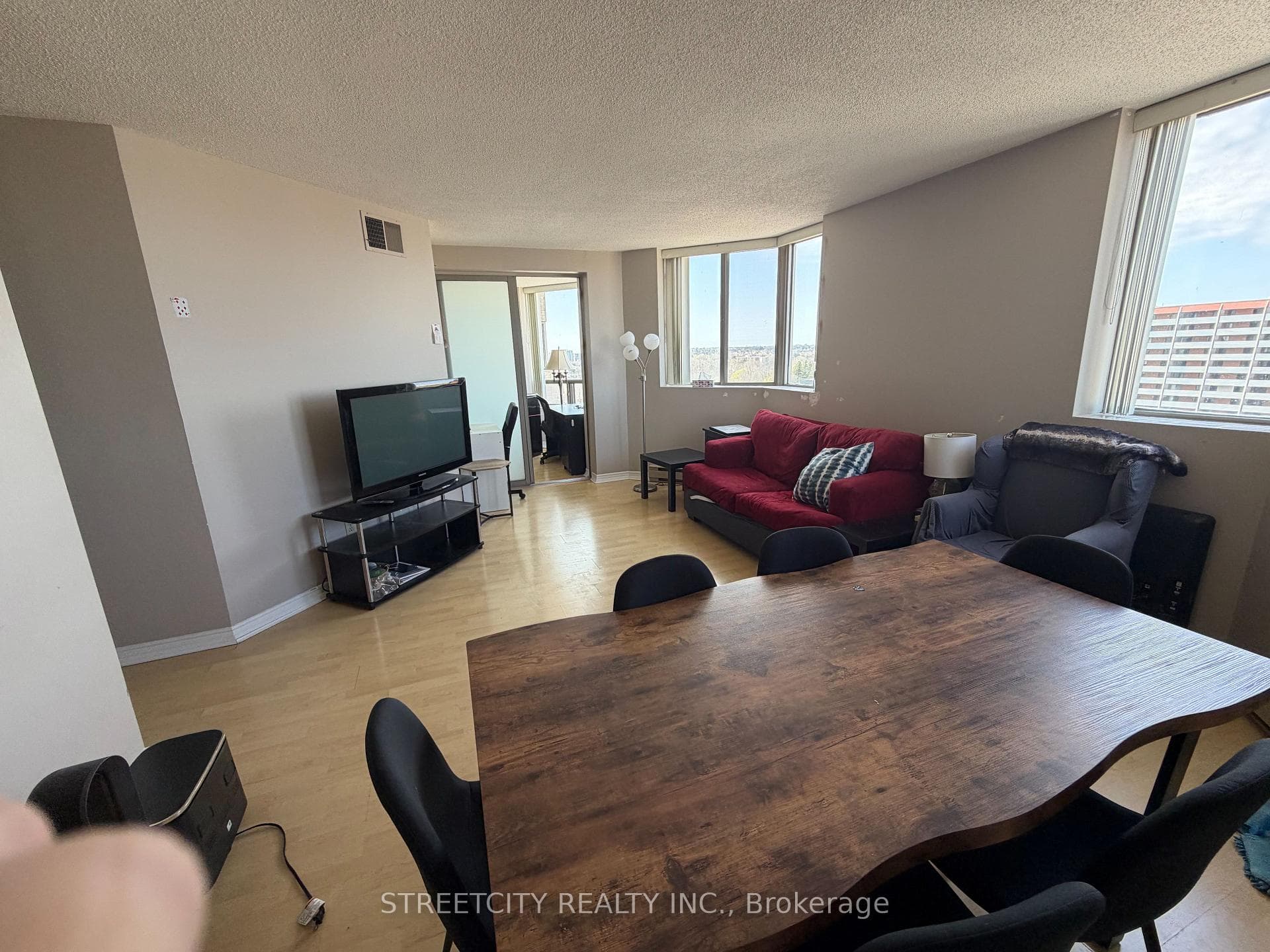 695 Richmond Street Unit 1307 photo 7