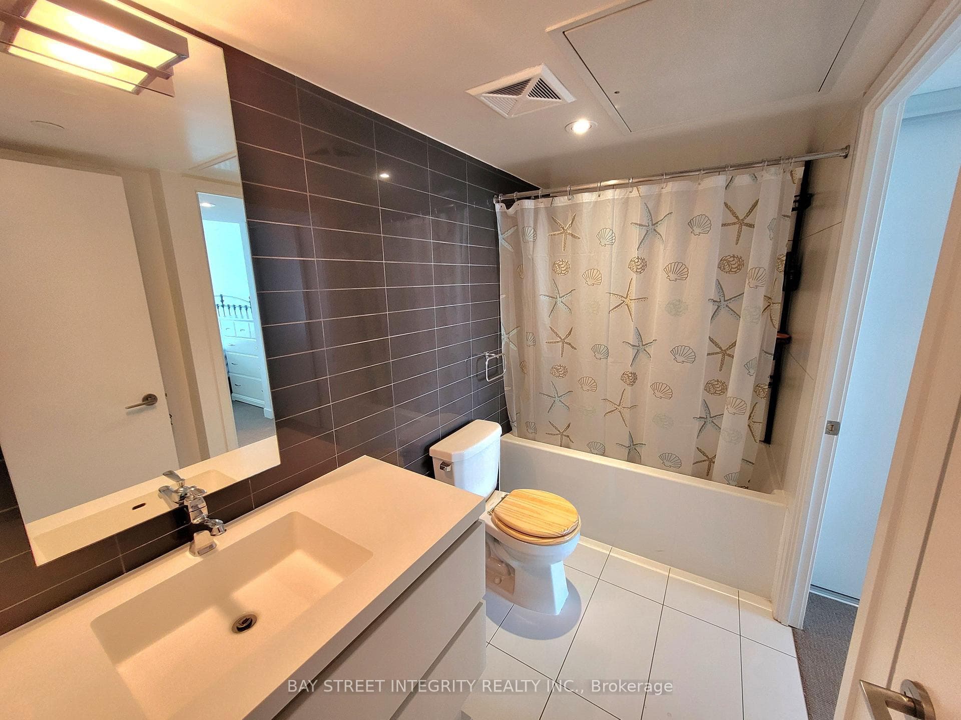 75 Queens Wharf Road Unit 2311 photo 6