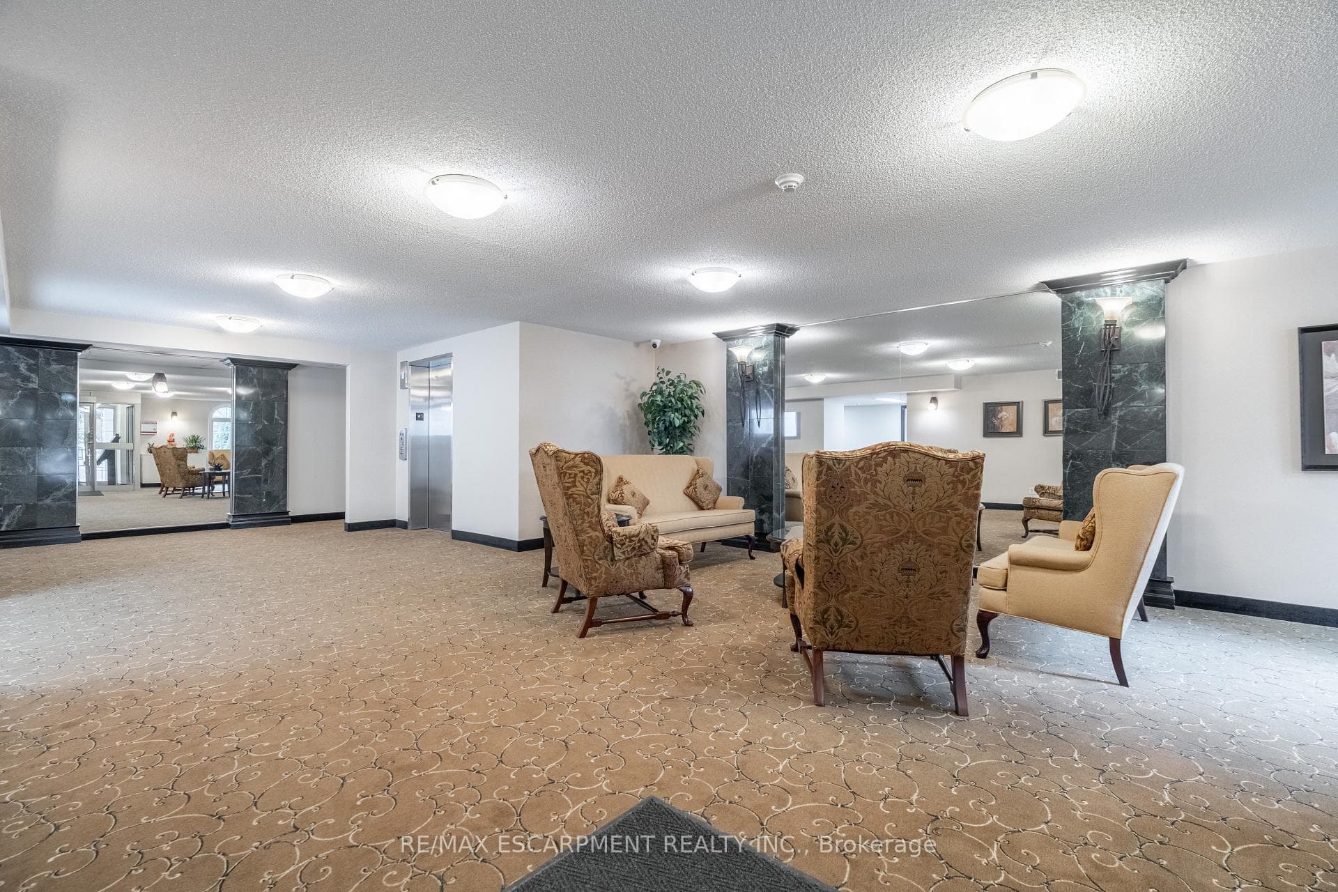 970 Golf Links Road Unit 306 photo 1