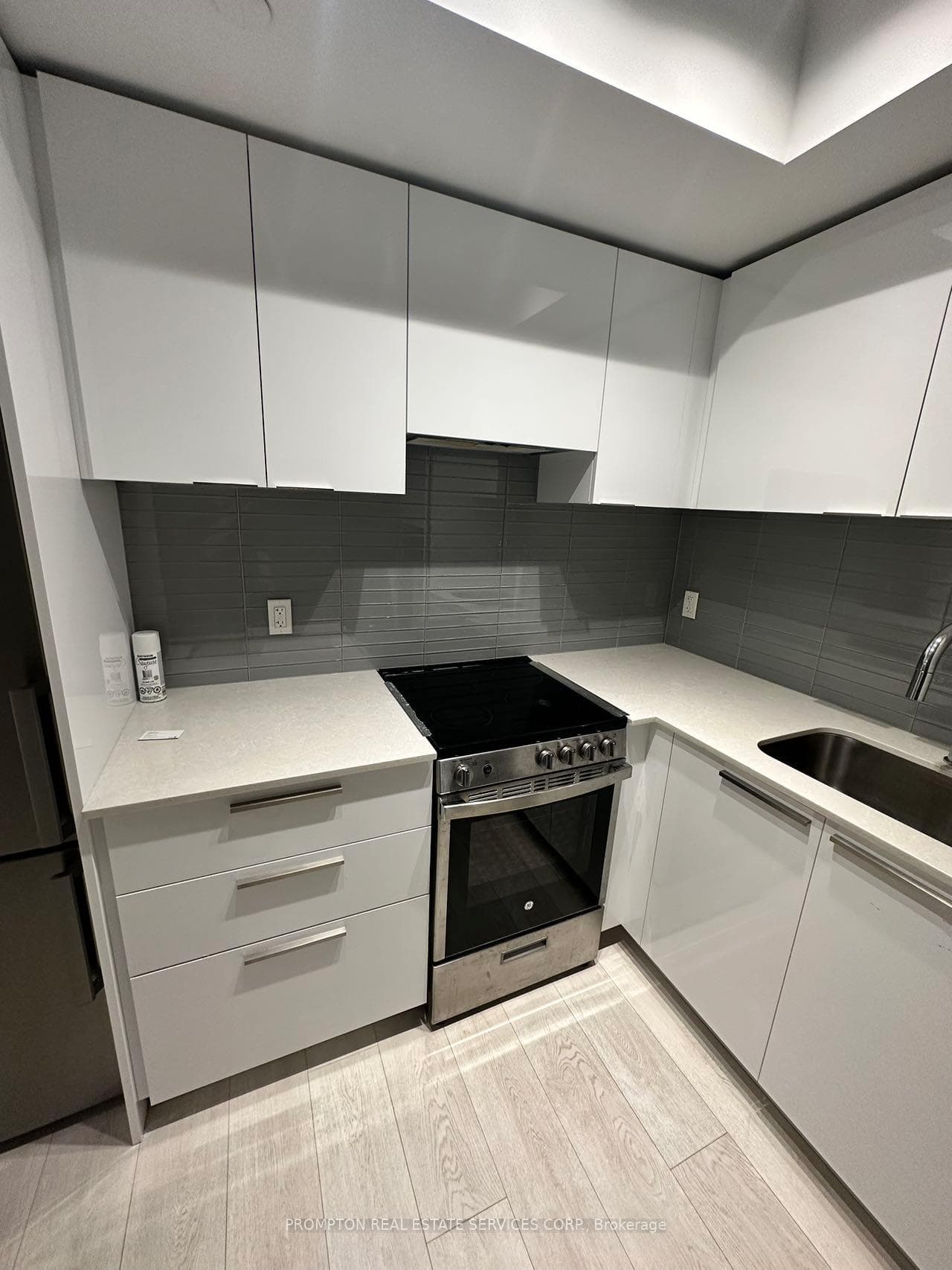 18 Maitland Terrace Unit 1503 photo 12