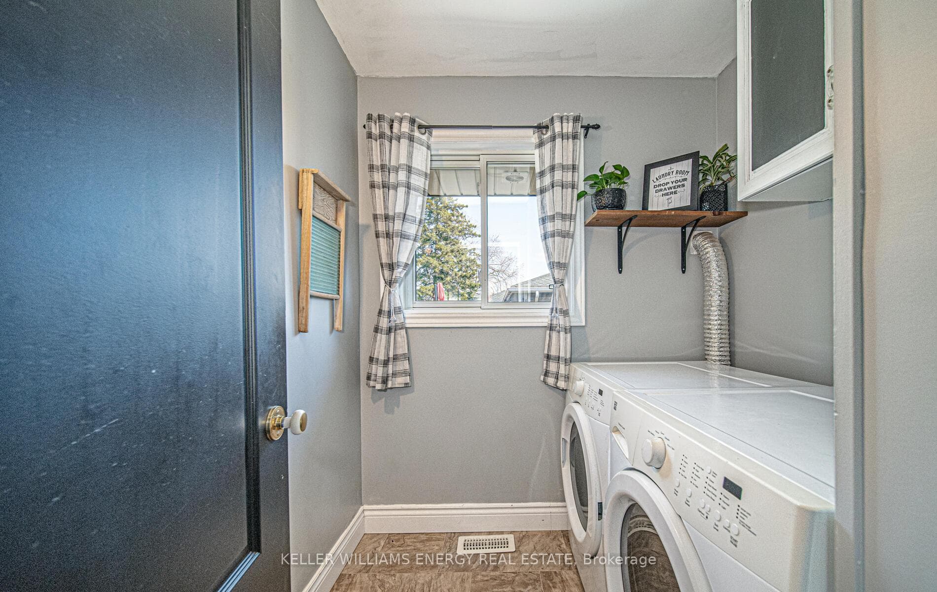 22 Ralston Drive photo 18