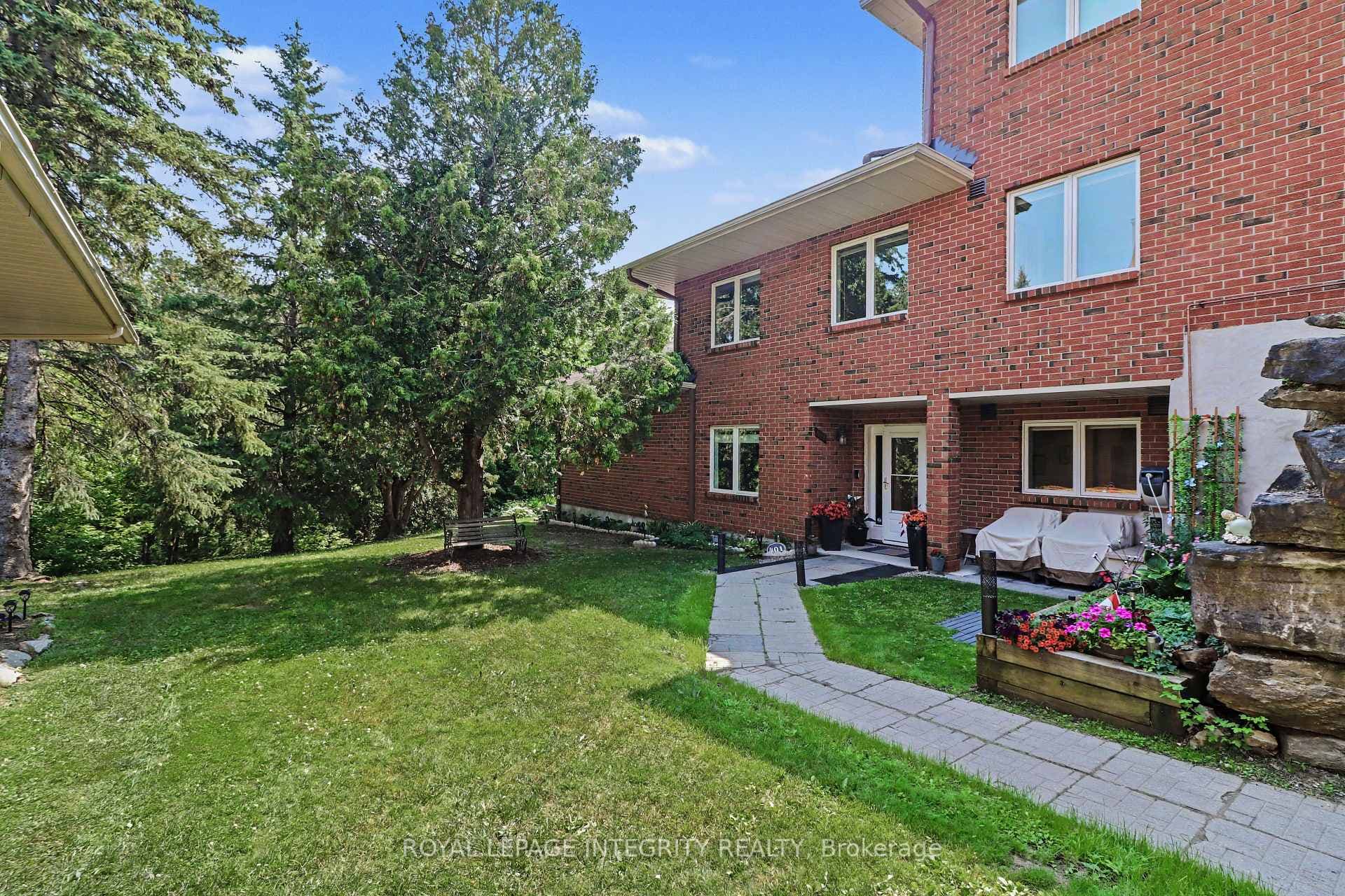 403 Stratas Circuit Unit 26 photo 25