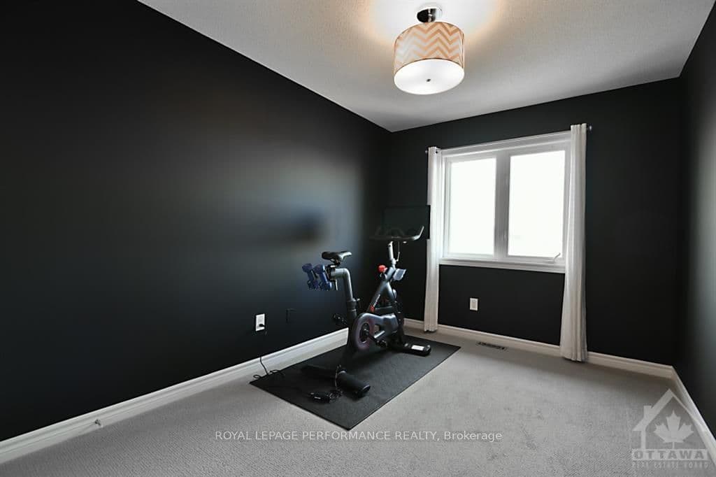 150 MATTINGLY Way photo 24