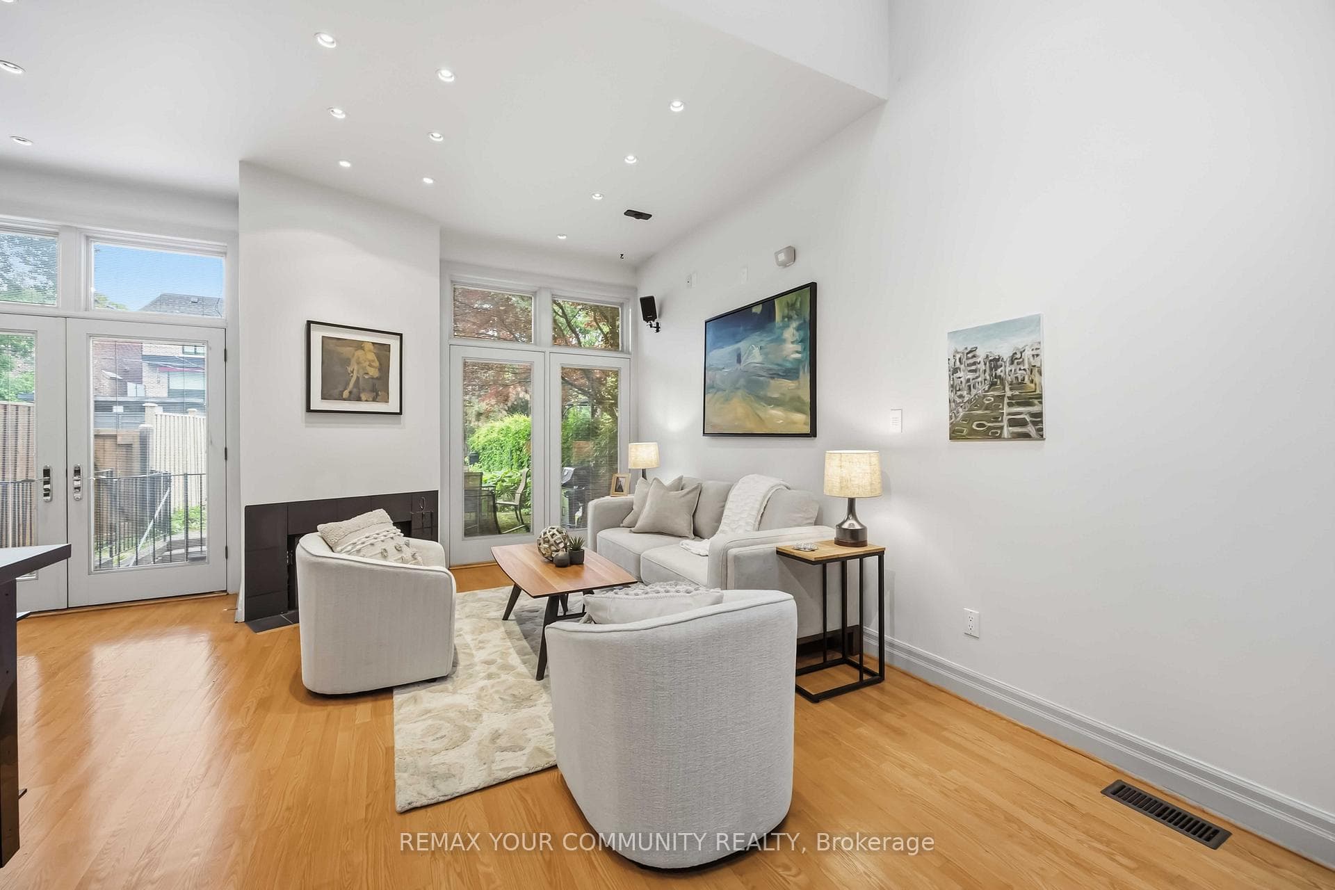 44 Castlefield Avenue photo 6