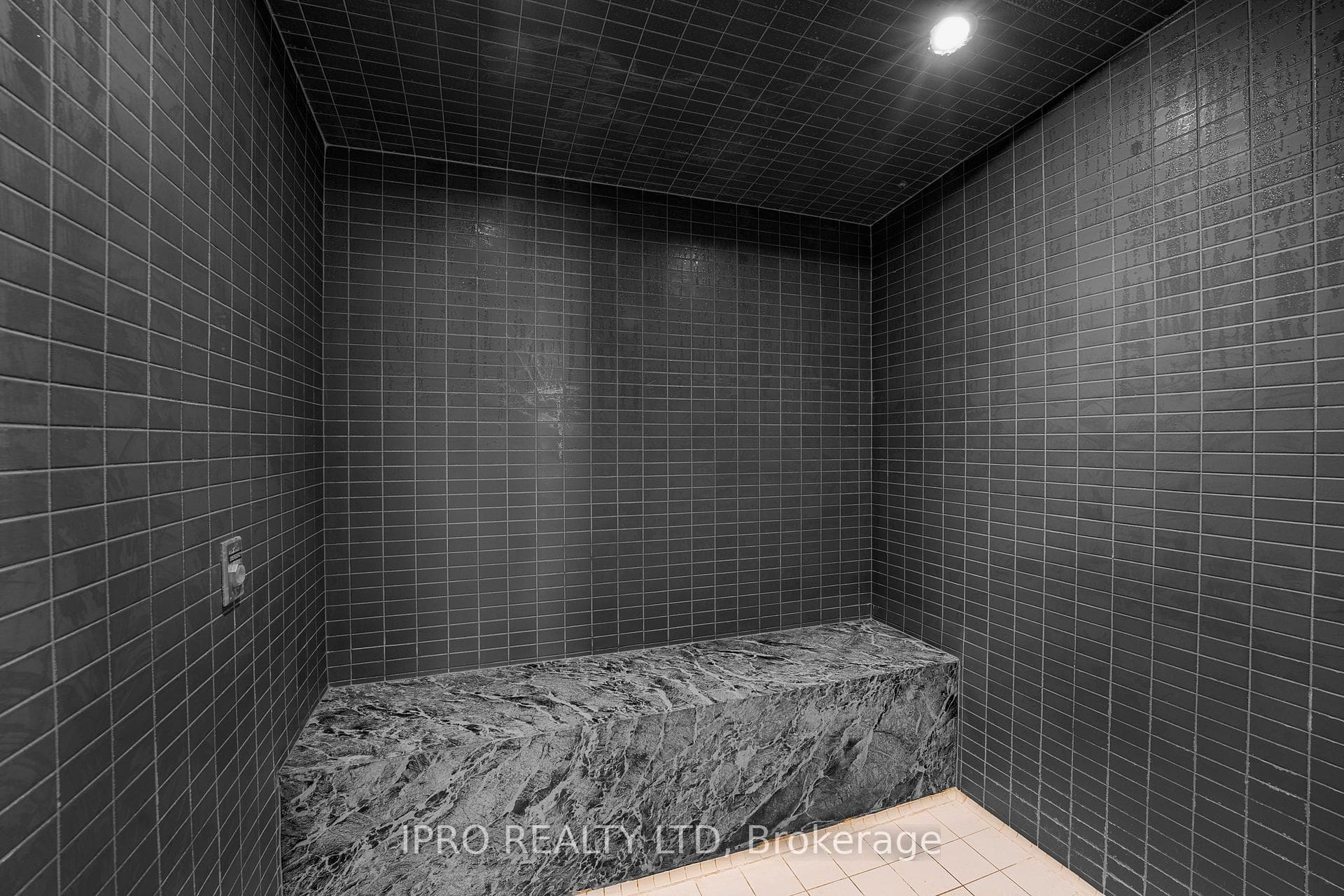 89 McGill Street Unit 2411 photo 37