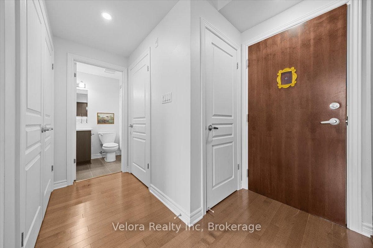 705 Beauparc Private Unit 303 photo 2