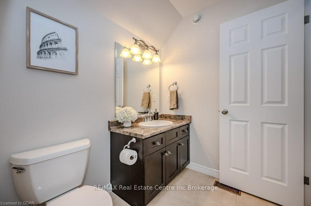 122 KORTRIGHT Road photo 21