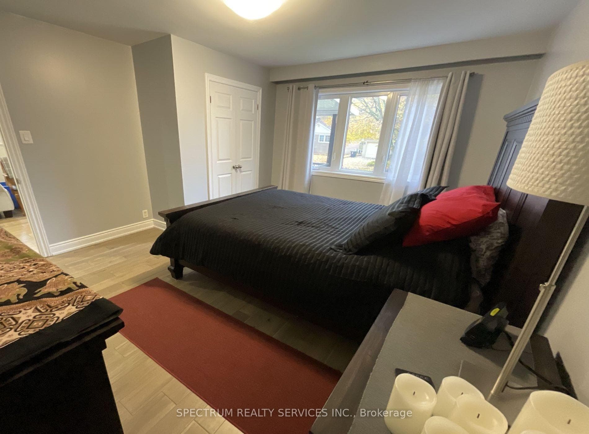 19 Lockerbie Avenue Unit Upper photo 10
