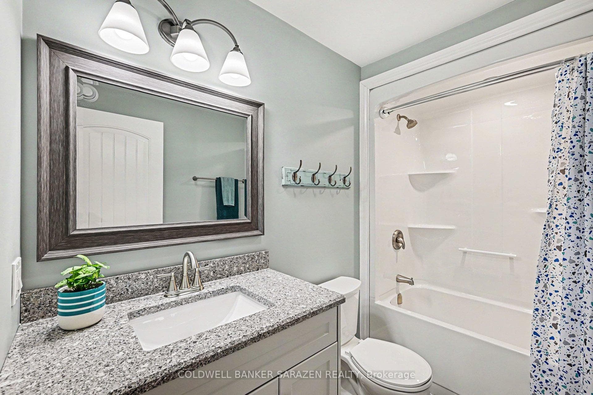 Main floor bath
